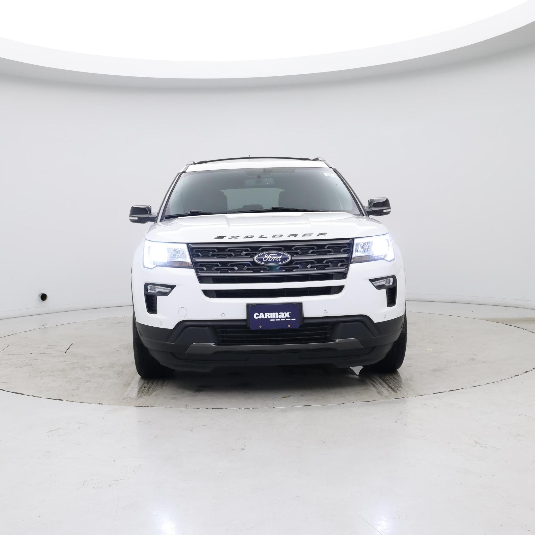 Thumbnail: 2018 Ford Explorer - 5