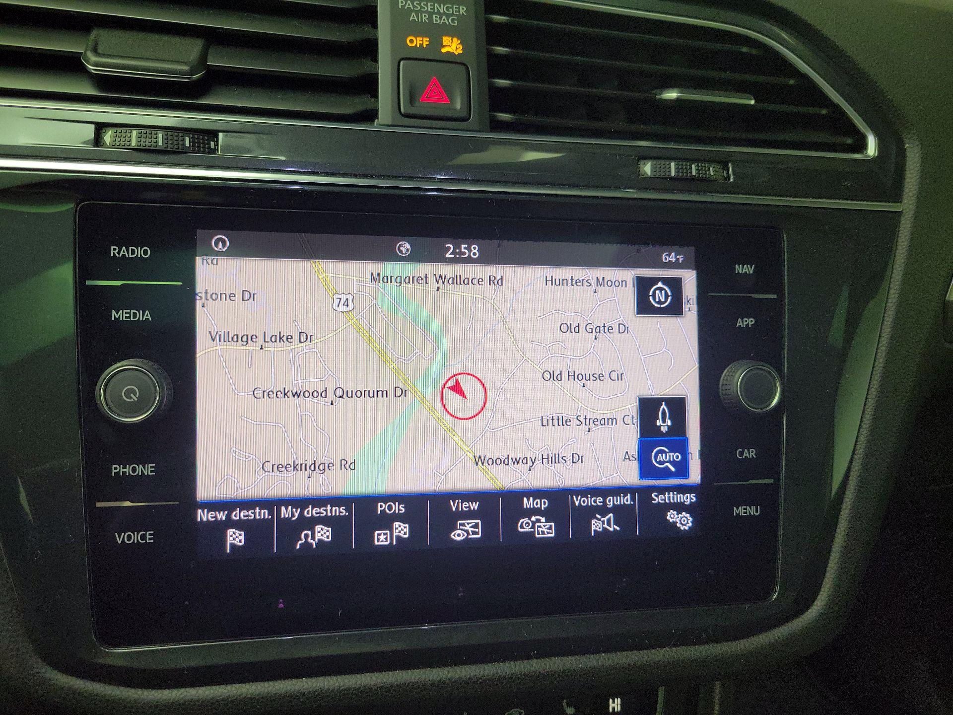 Thumbnail: 2020 Volkswagen Tiguan - 14