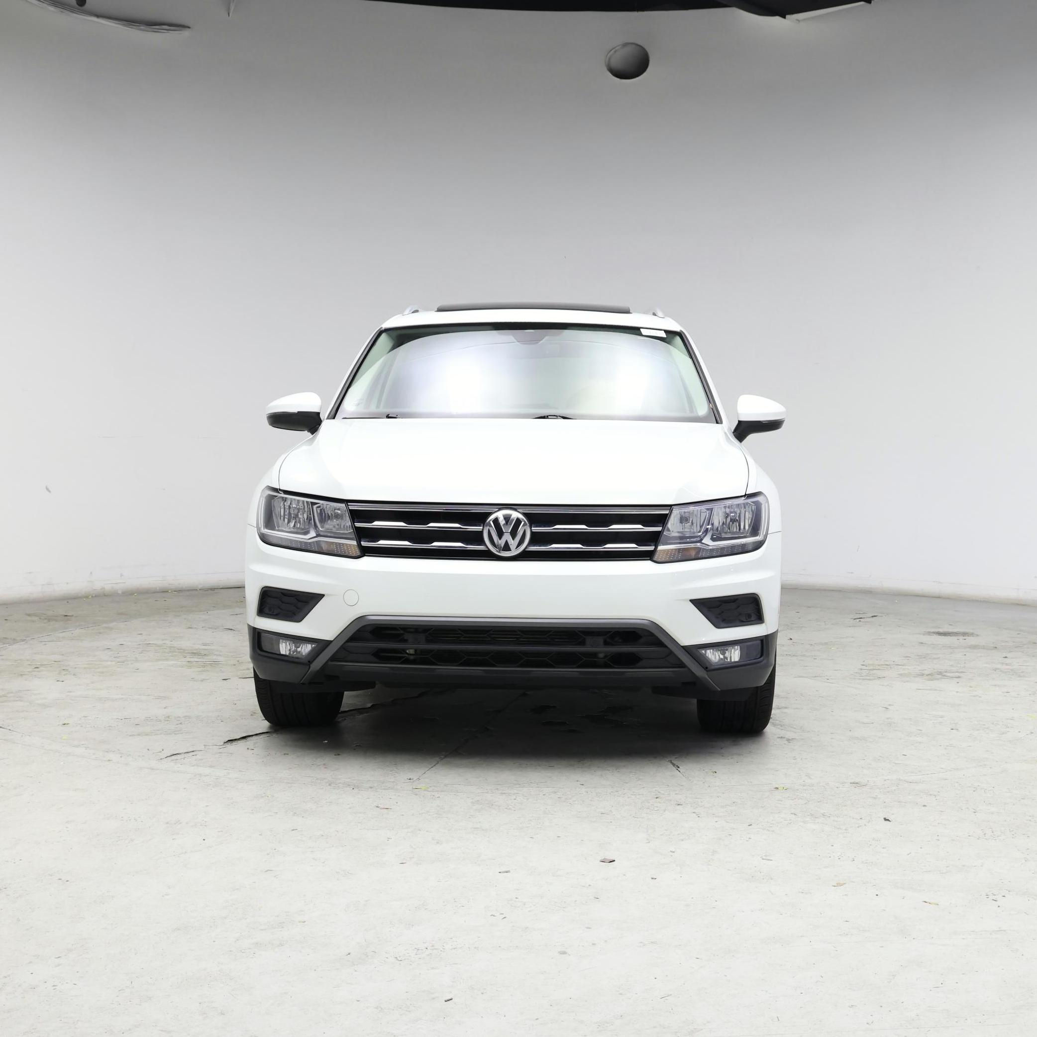 Thumbnail: 2020 Volkswagen Tiguan - 5