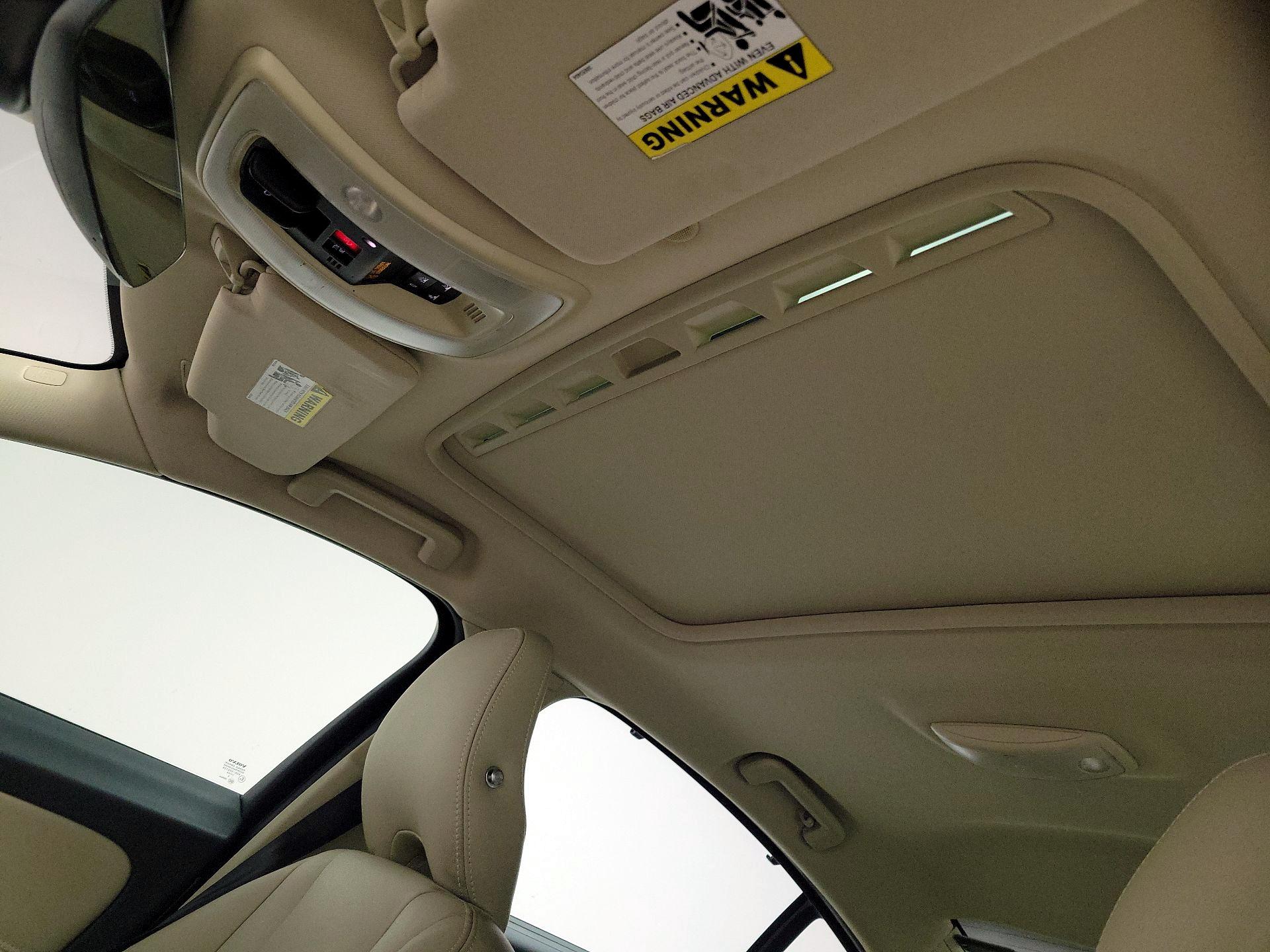 Thumbnail: 2017 Volvo S60 - 19