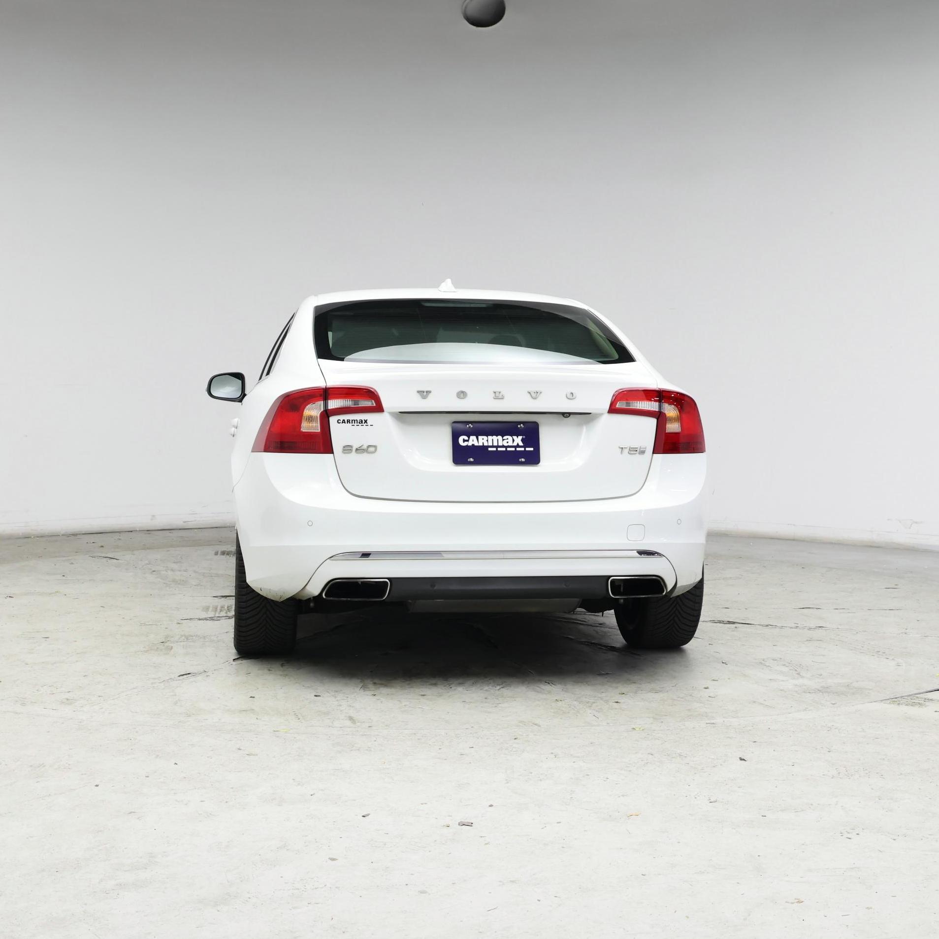 Thumbnail: 2017 Volvo S60 - 6