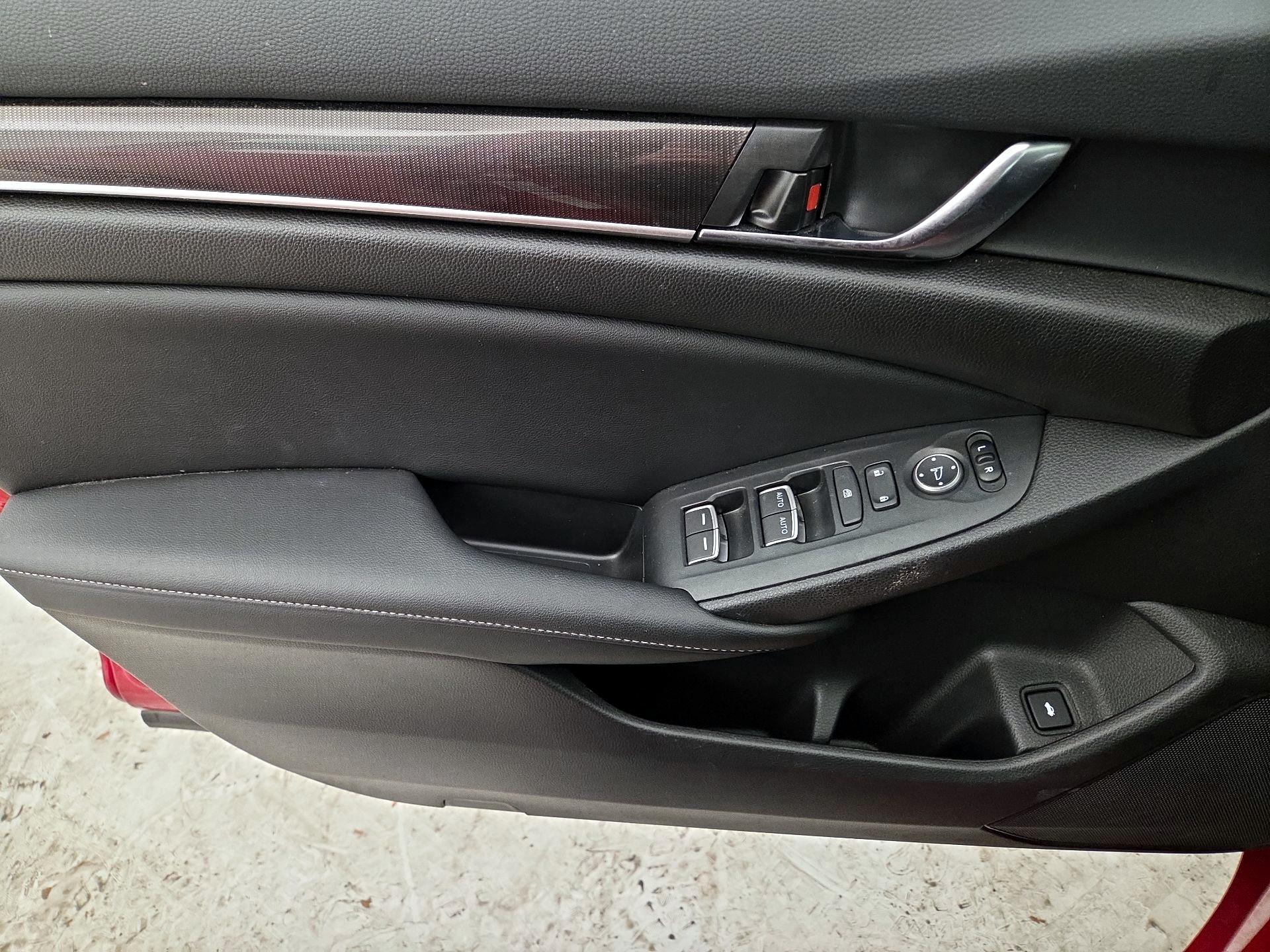 Thumbnail: 2022 Honda Accord - 12