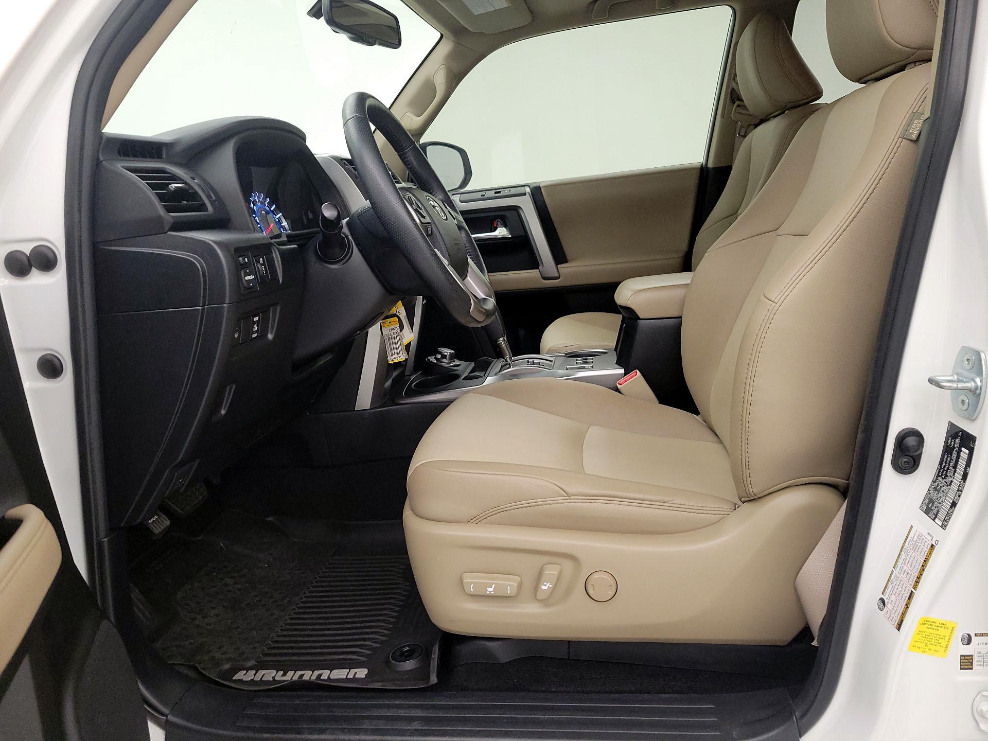 Thumbnail: 2019 Toyota 4Runner - 11