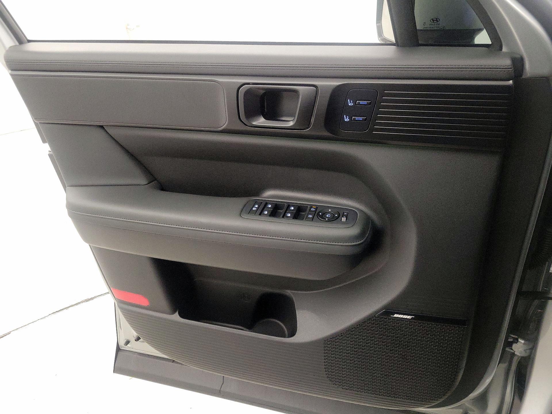 Thumbnail: 2025 Hyundai Santa Fe - 12