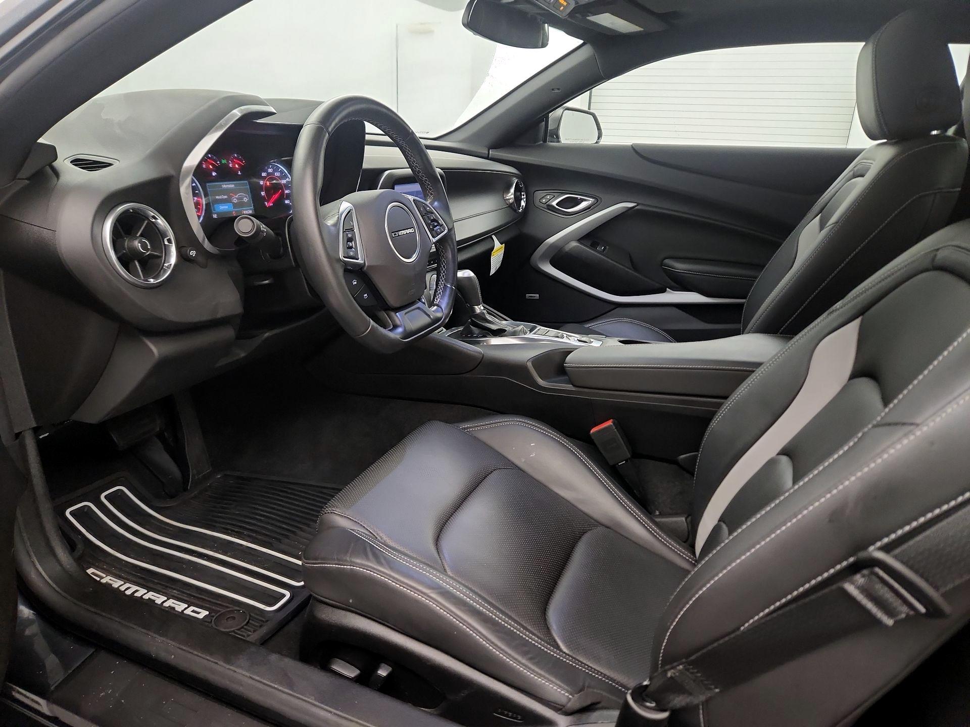 Thumbnail: 2019 Chevrolet Camaro - 9