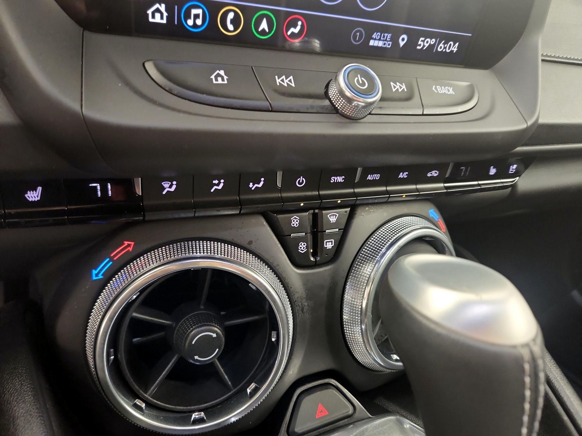 Thumbnail: 2019 Chevrolet Camaro - 15