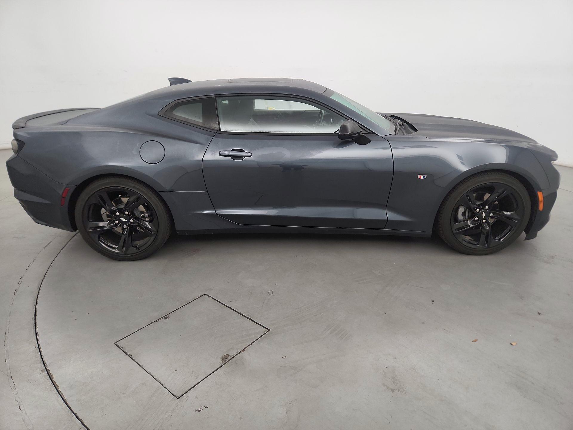 Thumbnail: 2019 Chevrolet Camaro - 4