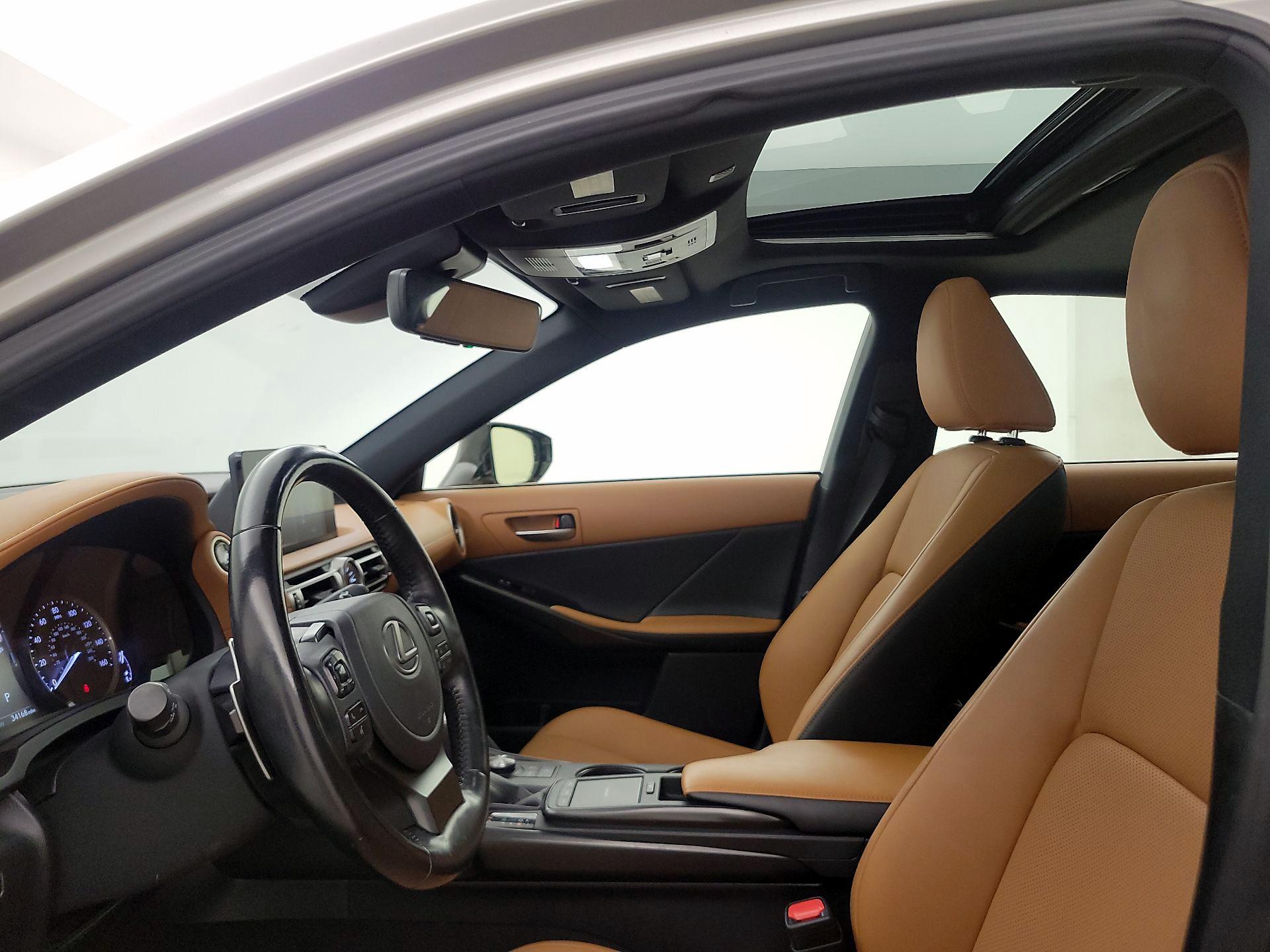 Thumbnail: 2021 Lexus IS - 19