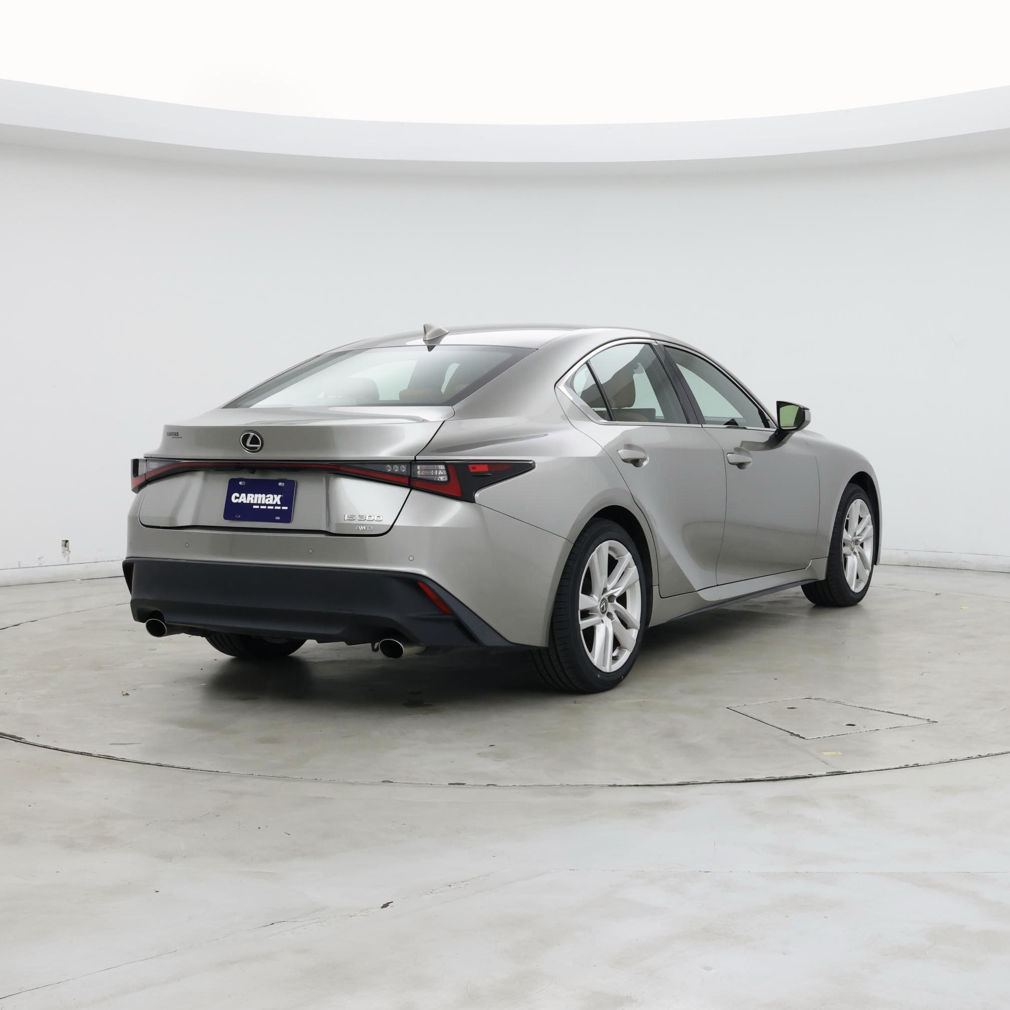 Thumbnail: 2021 Lexus IS - 8