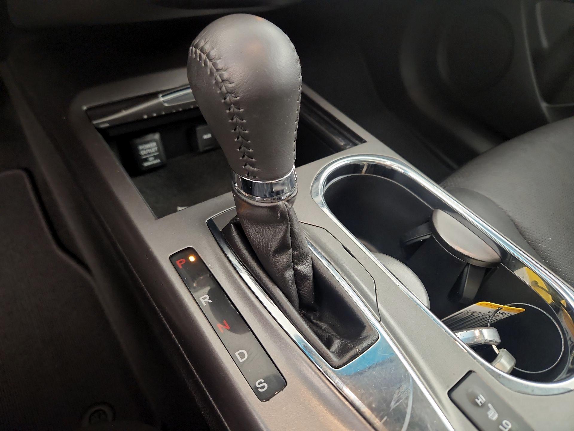 Thumbnail: 2015 Acura RDX - 15