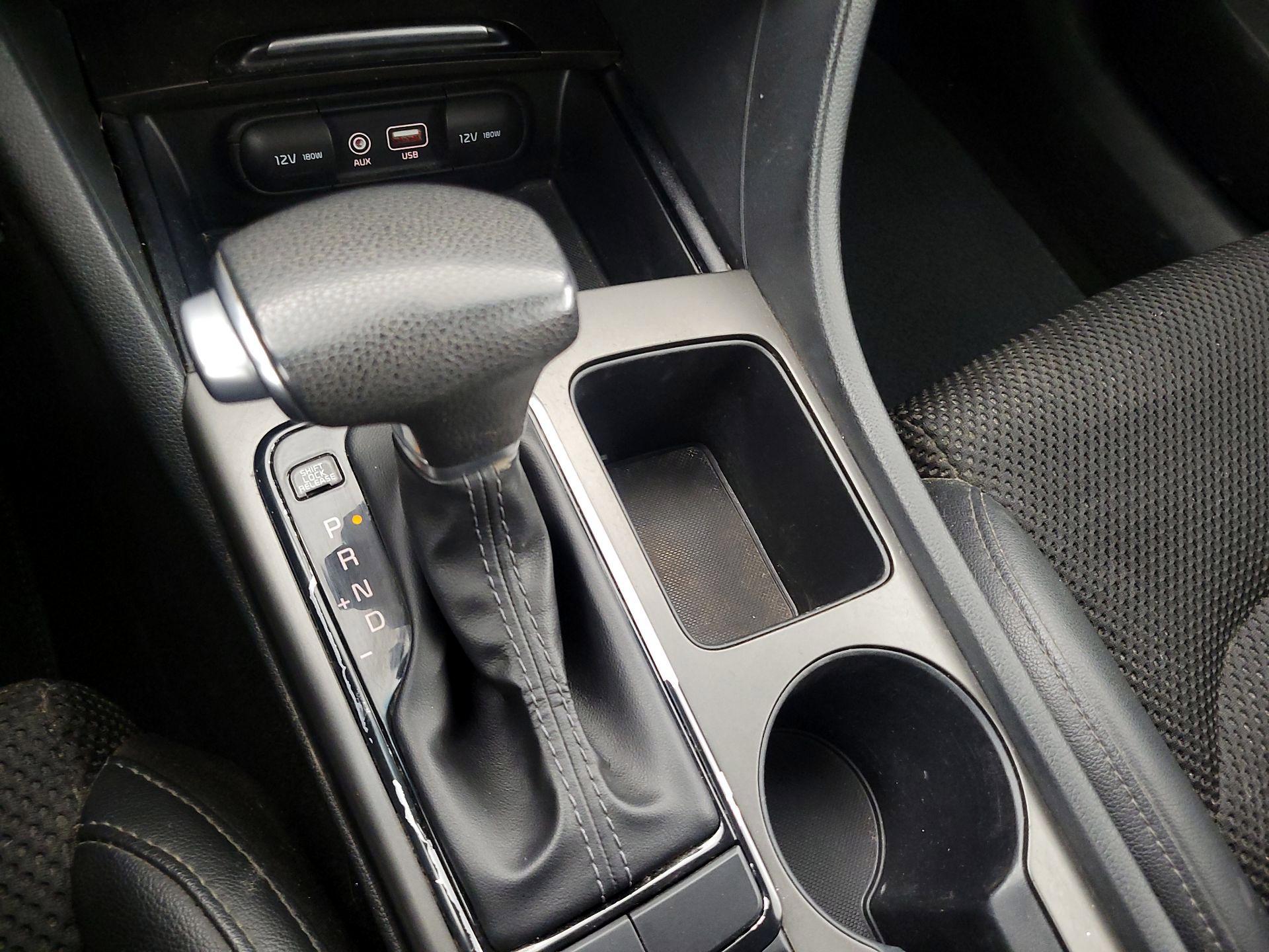 Thumbnail: 2019 Kia Optima - 17