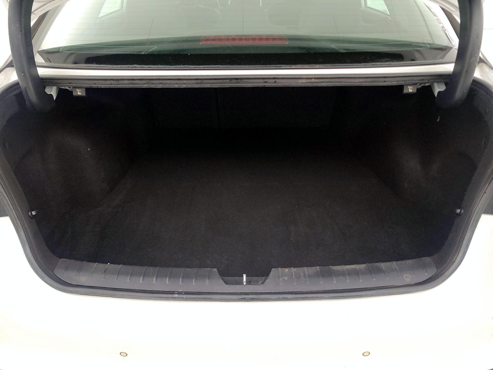 Thumbnail: 2019 Kia Optima - 20