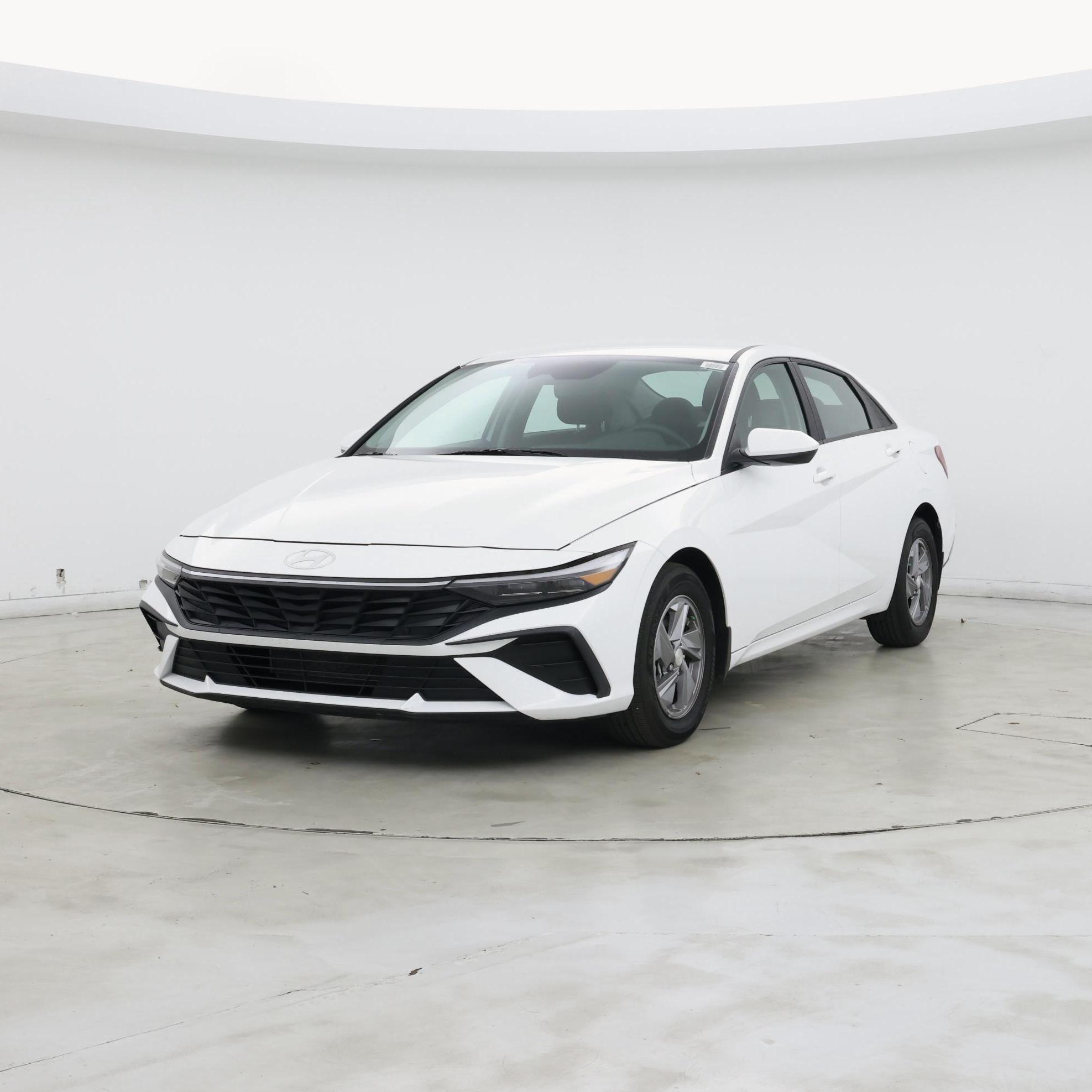 Thumbnail: 2024 Hyundai Elantra - 4