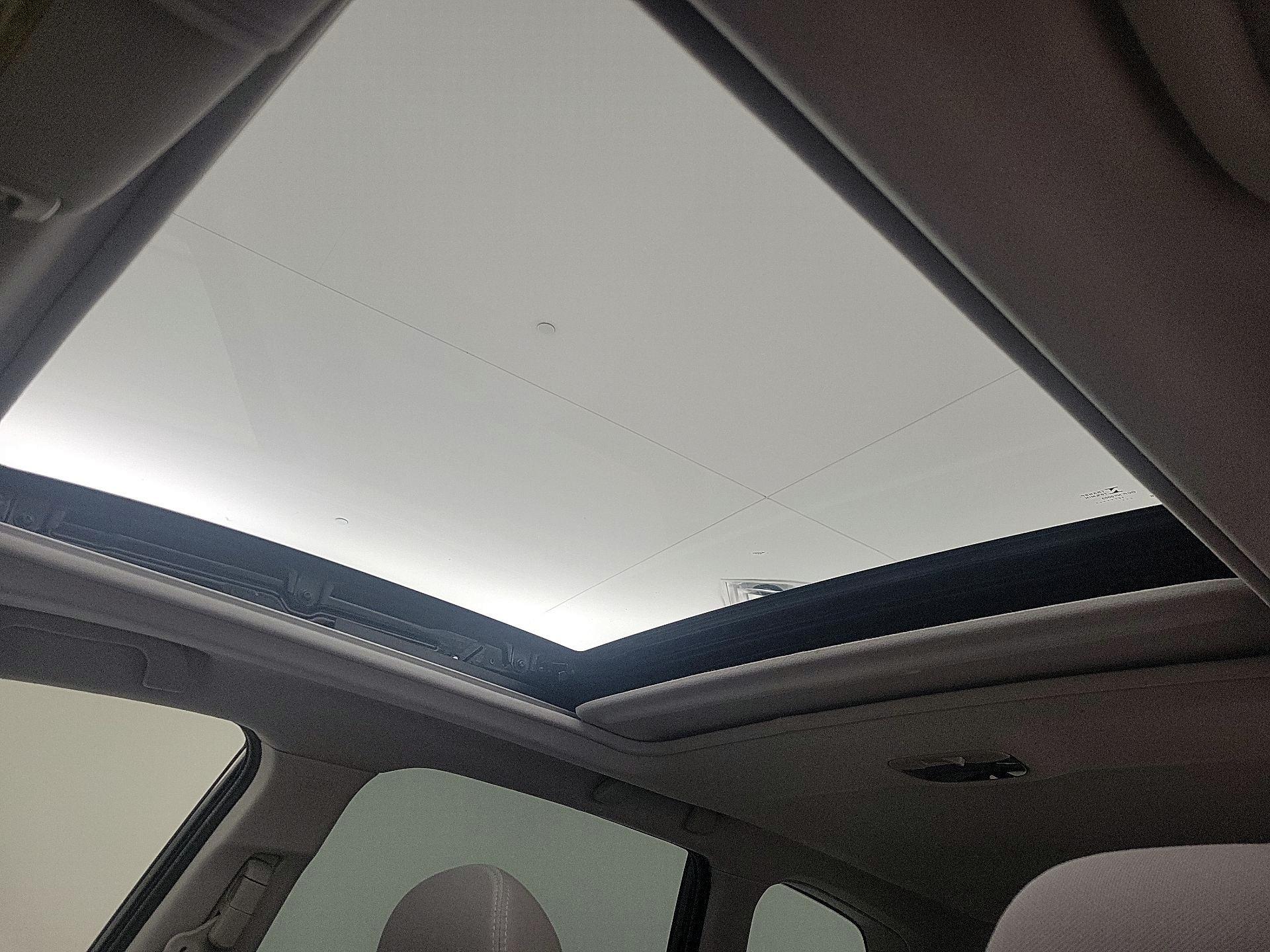 Thumbnail: 2018 Subaru Forester - 19