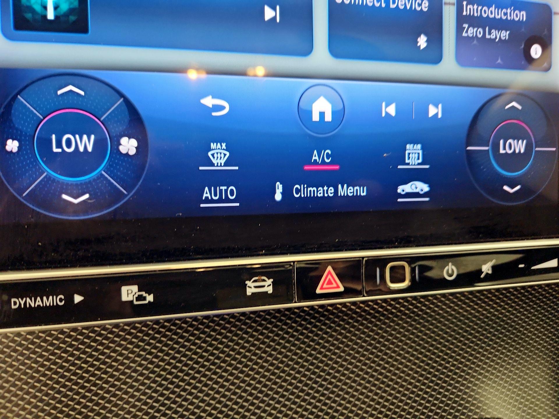 Thumbnail: 2023 Mercedes-Benz C-Class - 17