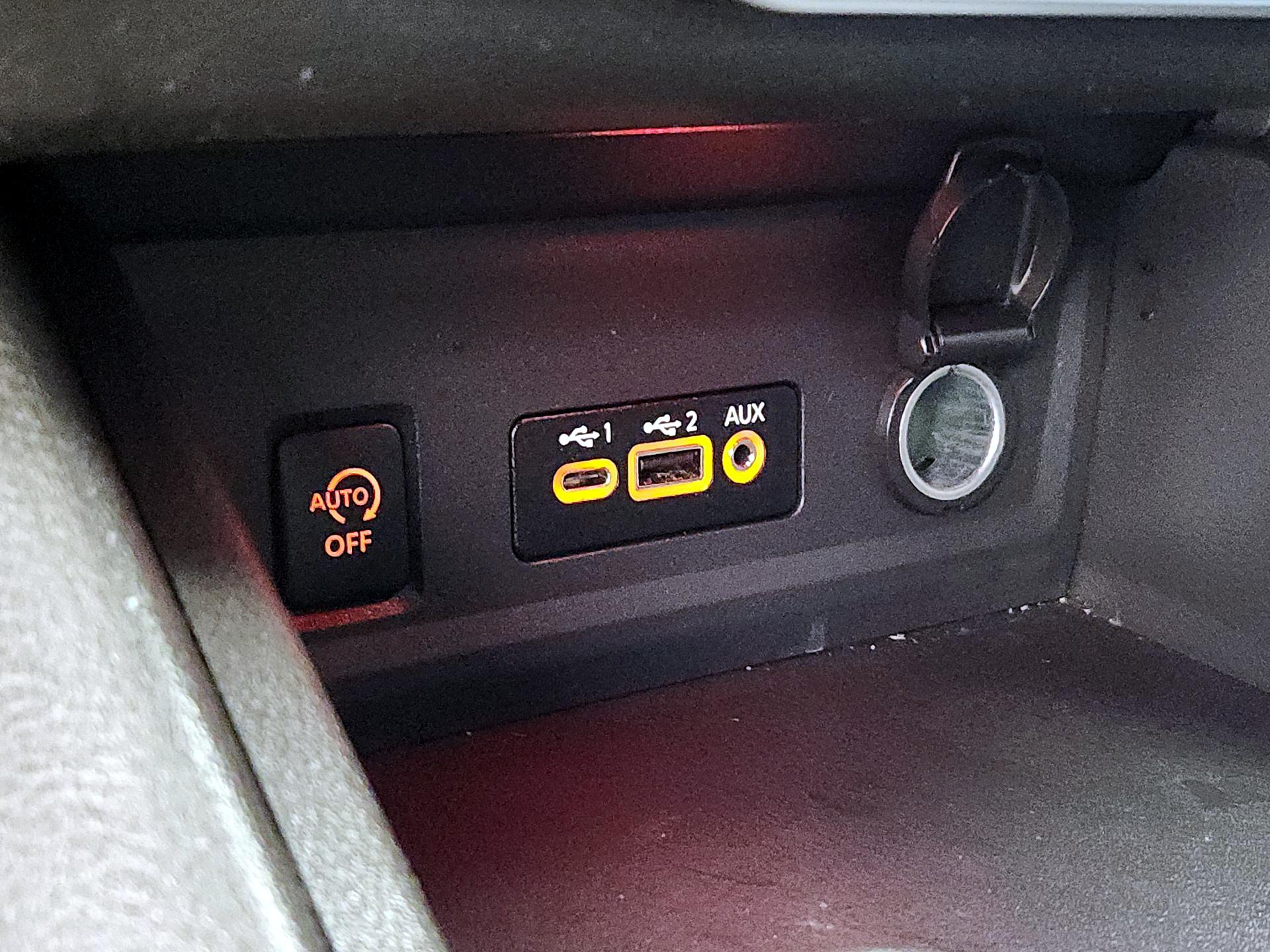 Thumbnail: 2024 Nissan Sentra - 16