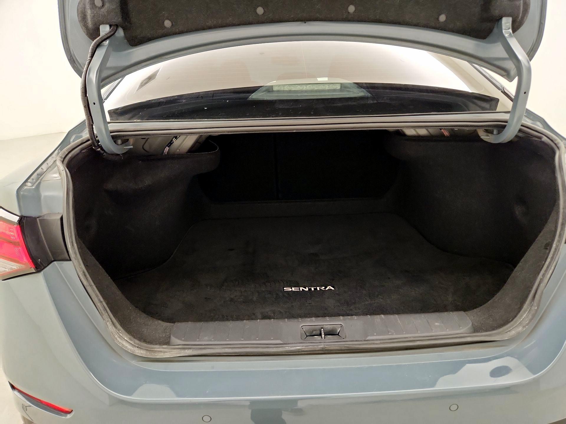 Thumbnail: 2024 Nissan Sentra - 18