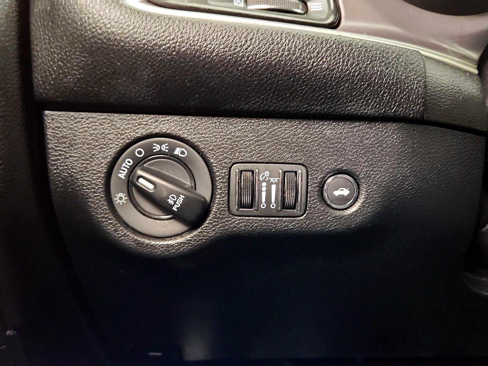 Thumbnail: 2021 Dodge Challenger - 13