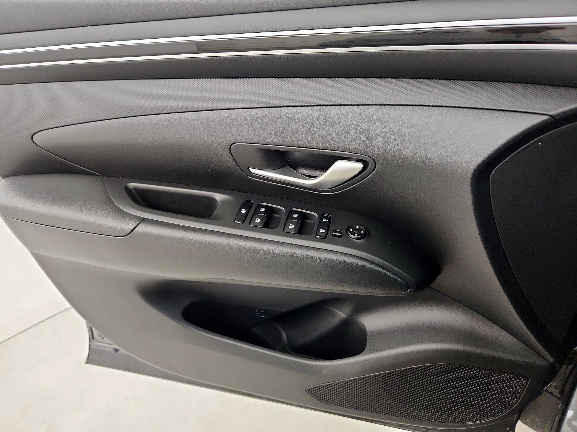 Thumbnail: 2024 Hyundai Tucson - 12