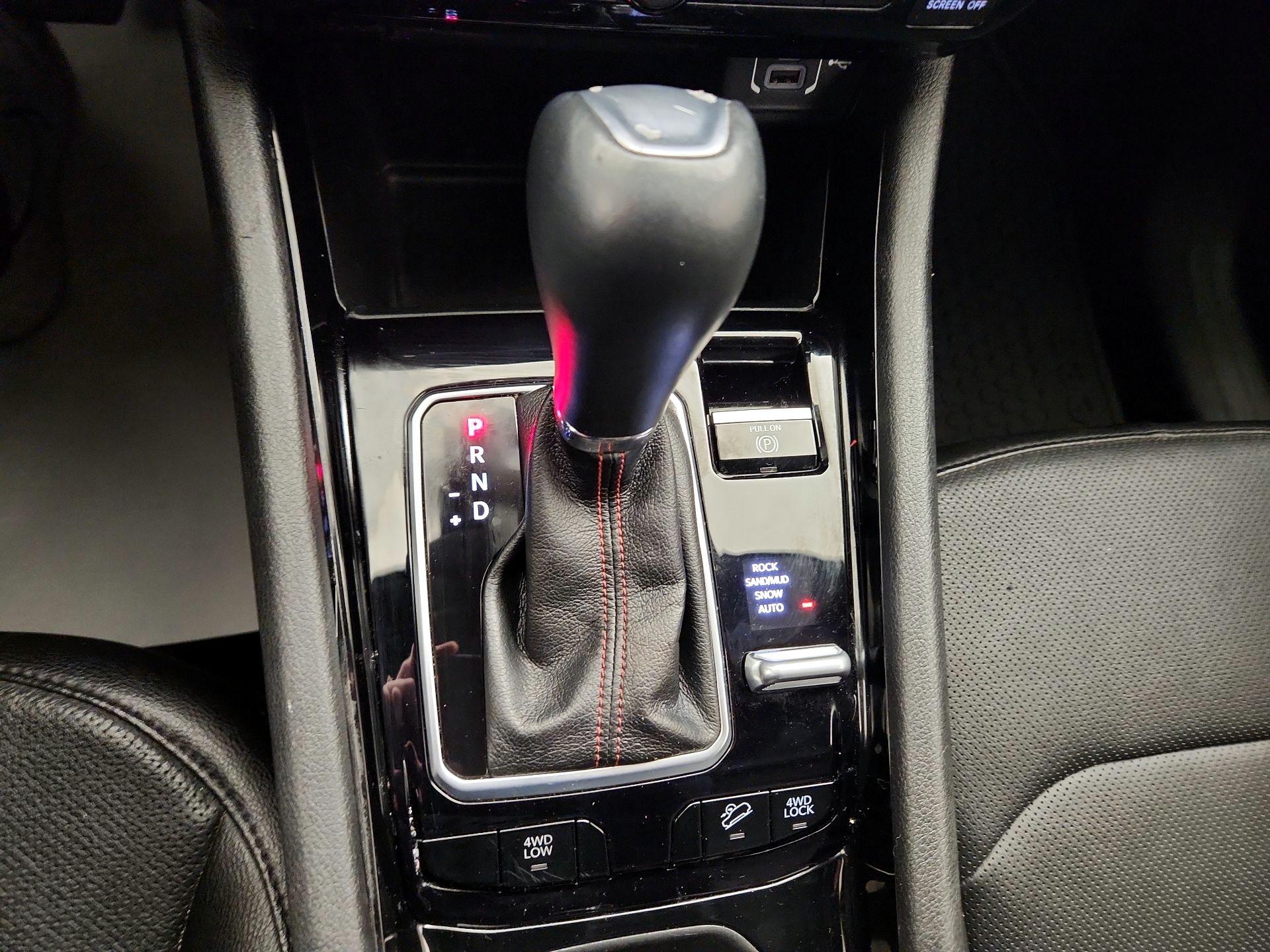 Thumbnail: 2023 Jeep Compass - 18