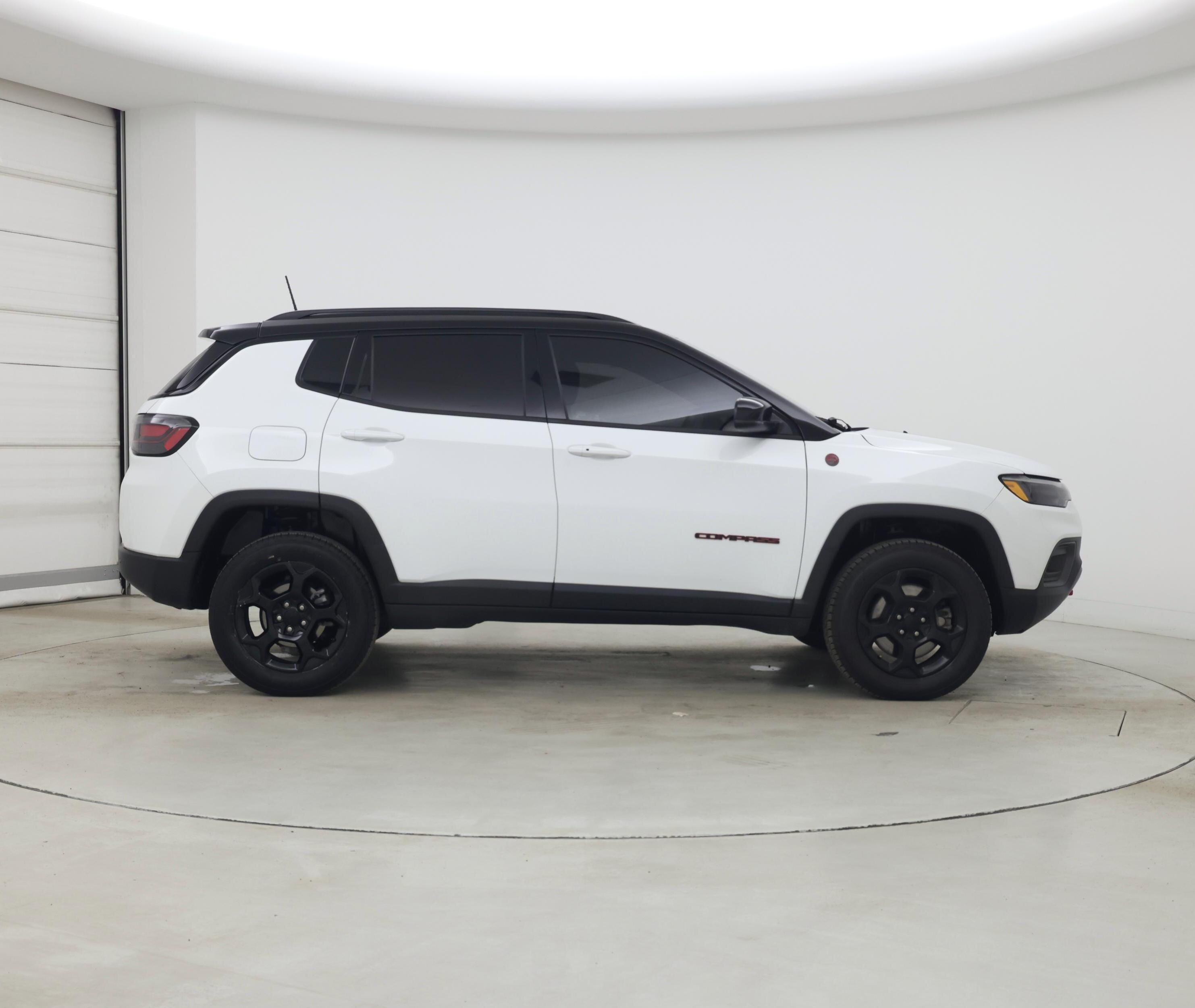 Thumbnail: 2023 Jeep Compass - 7
