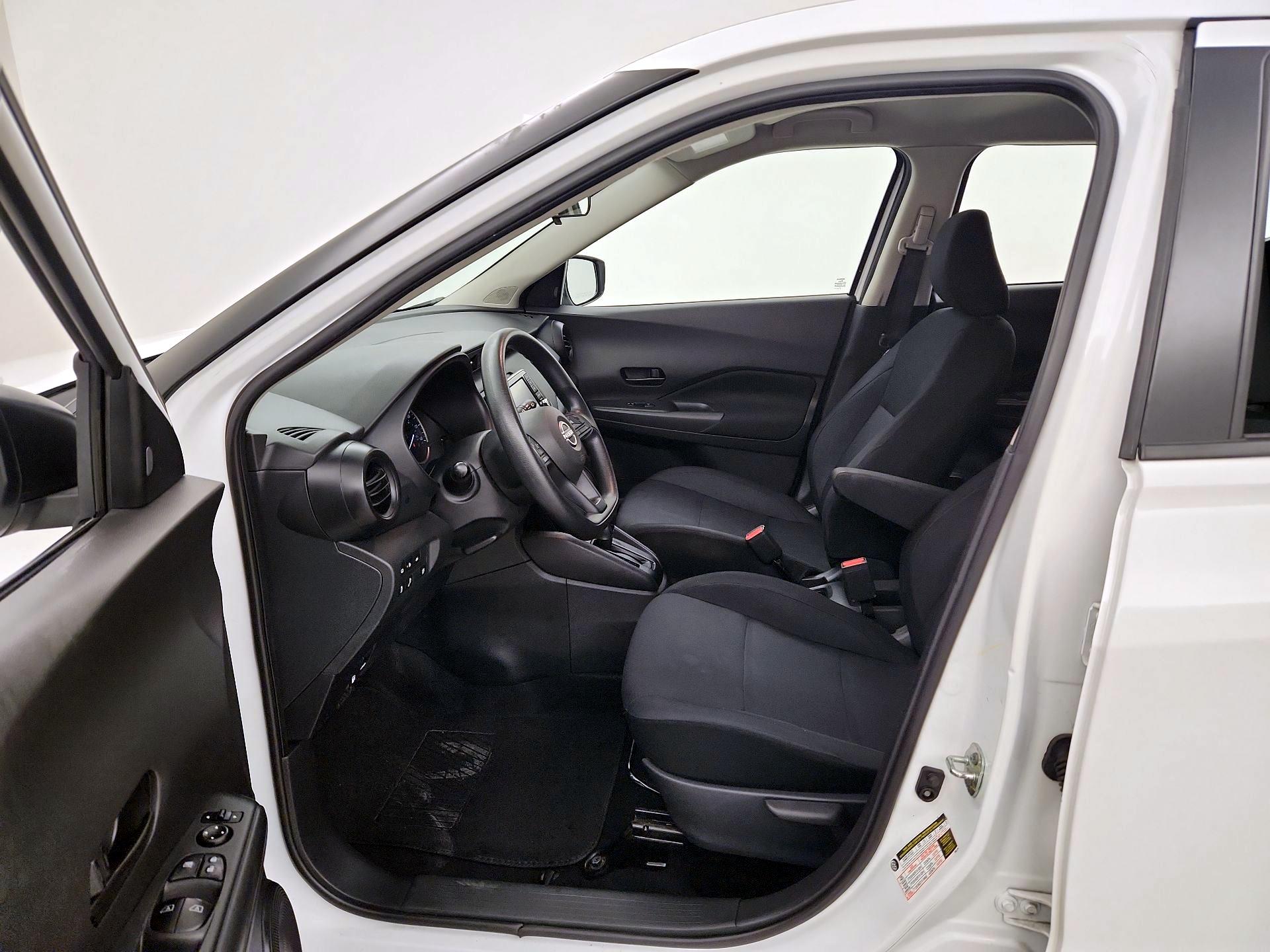 Thumbnail: 2023 Nissan Kicks - 11