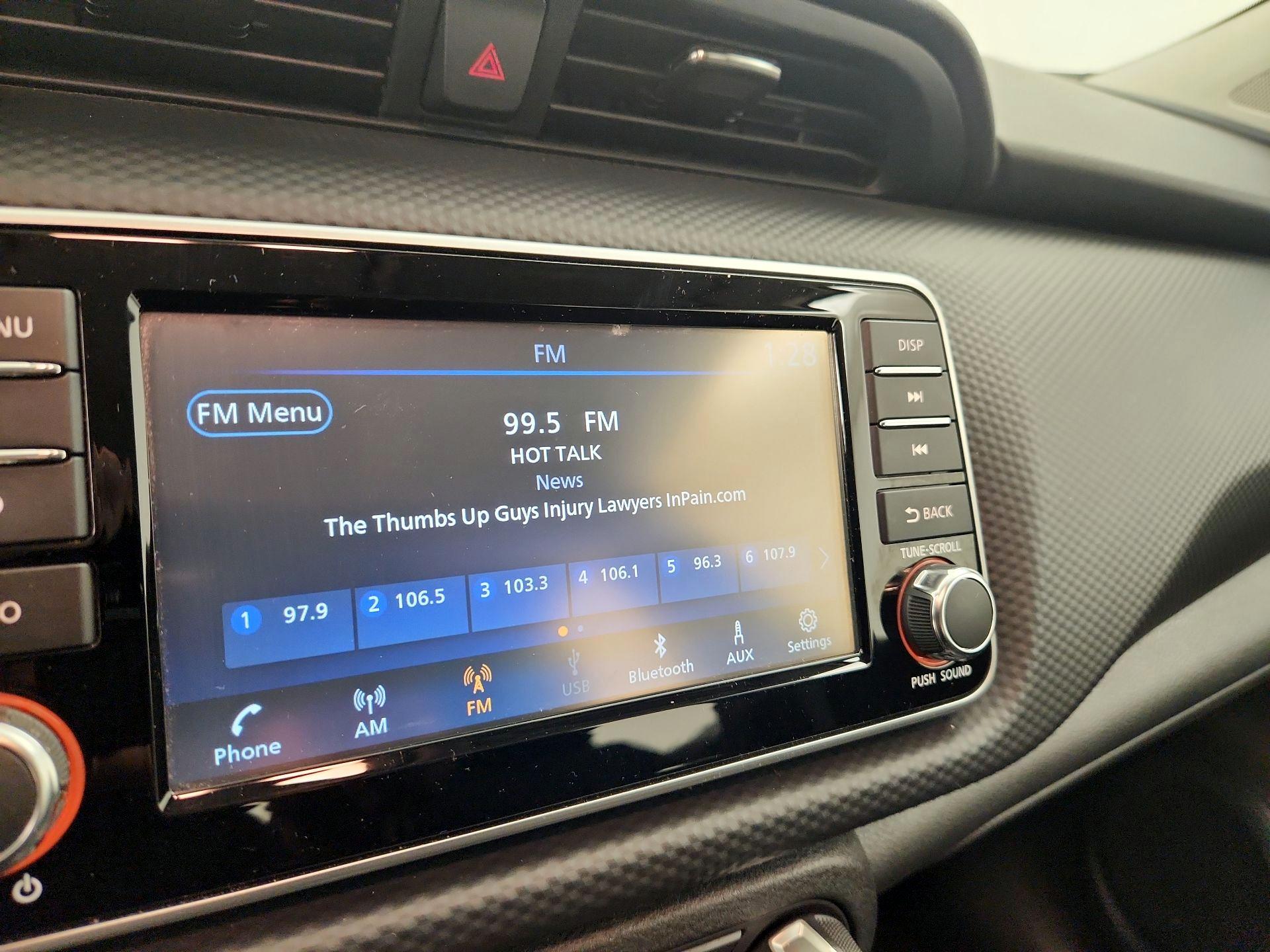 Thumbnail: 2023 Nissan Kicks - 15