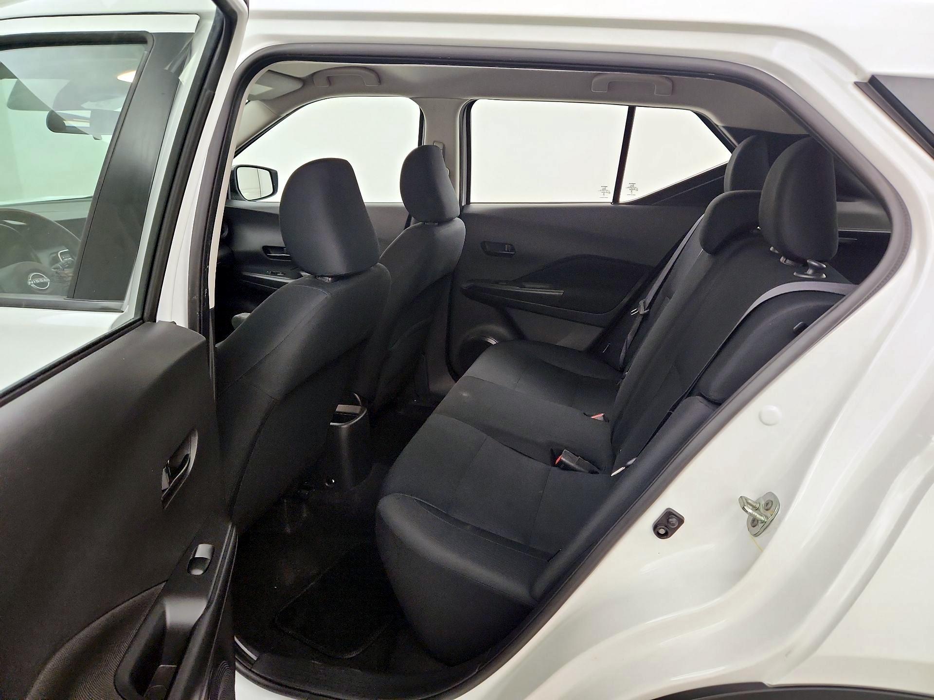 Thumbnail: 2023 Nissan Kicks - 19