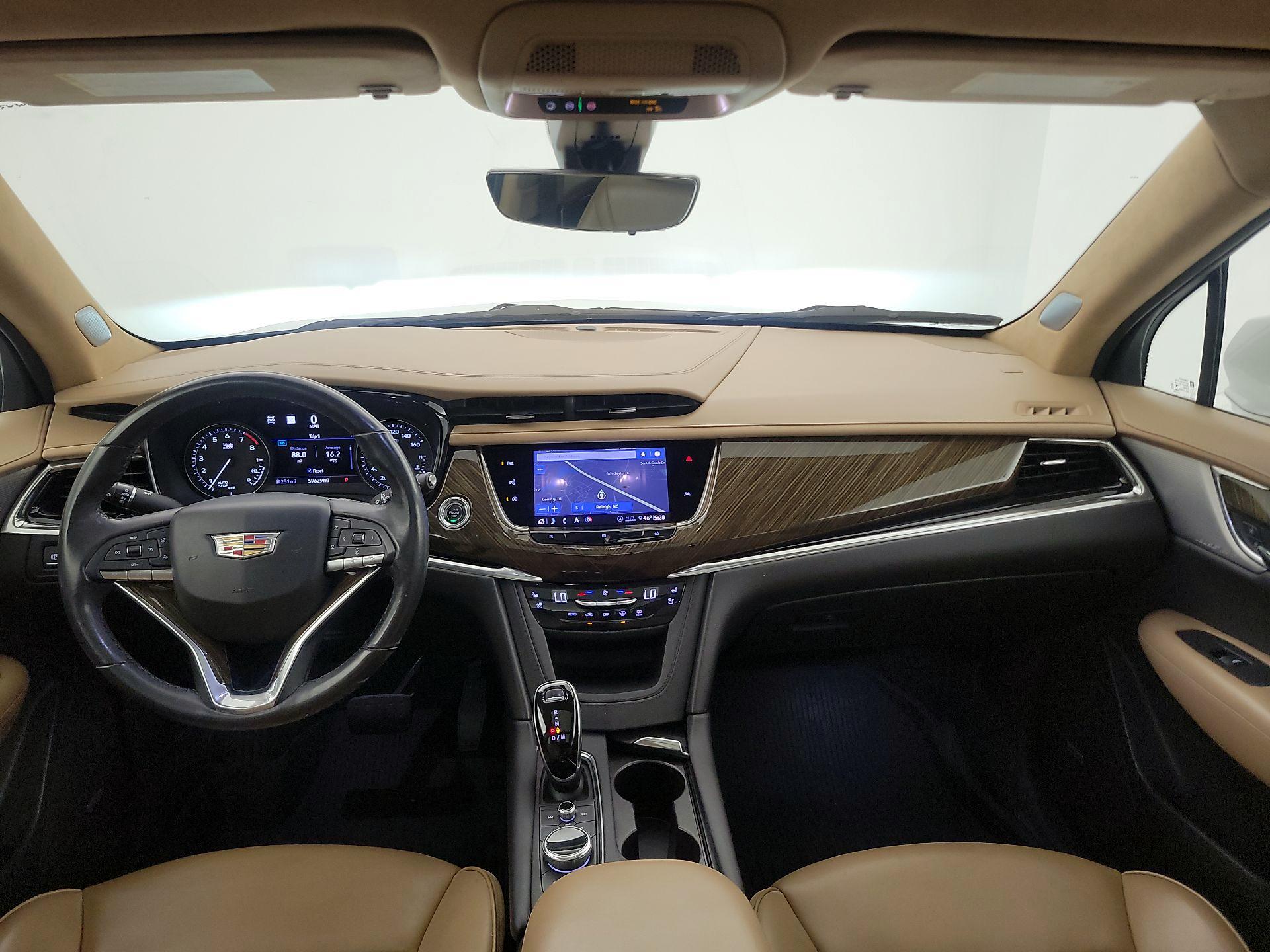Thumbnail: 2020 Cadillac XT6 - 9