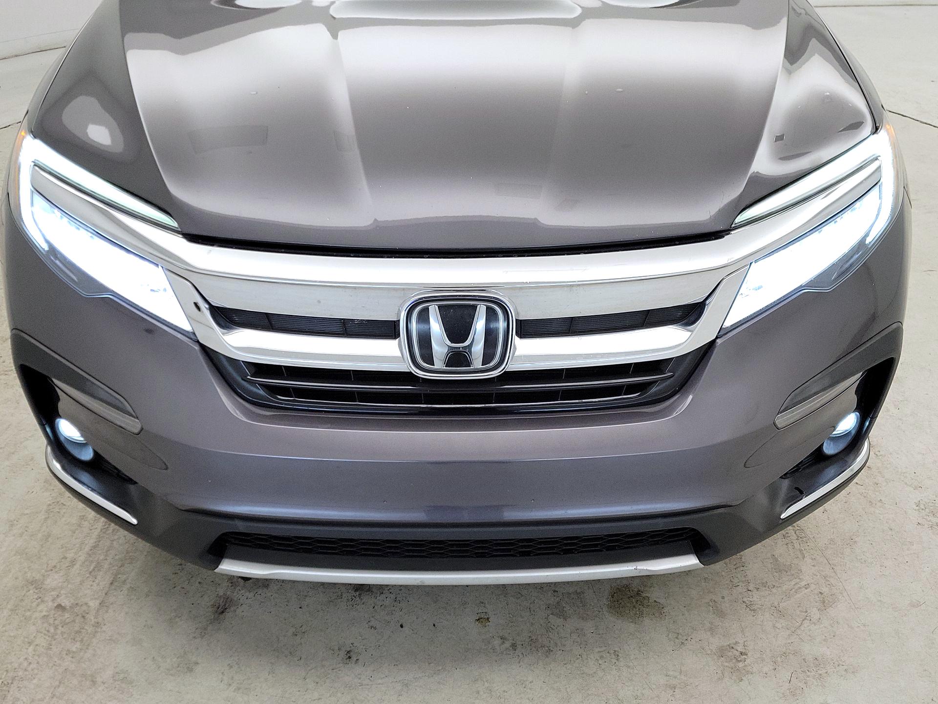 Thumbnail: 2019 Honda Pilot - 2