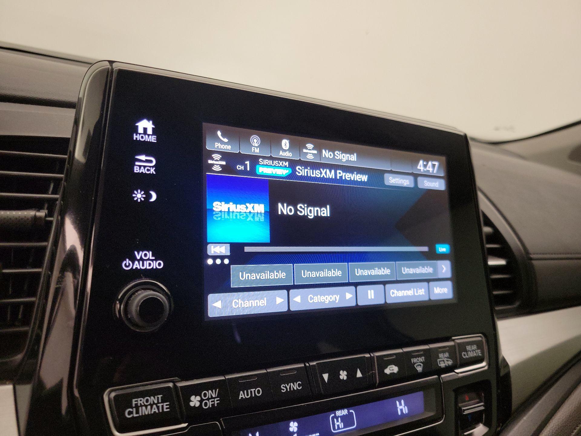 Thumbnail: 2018 Honda Odyssey - 15