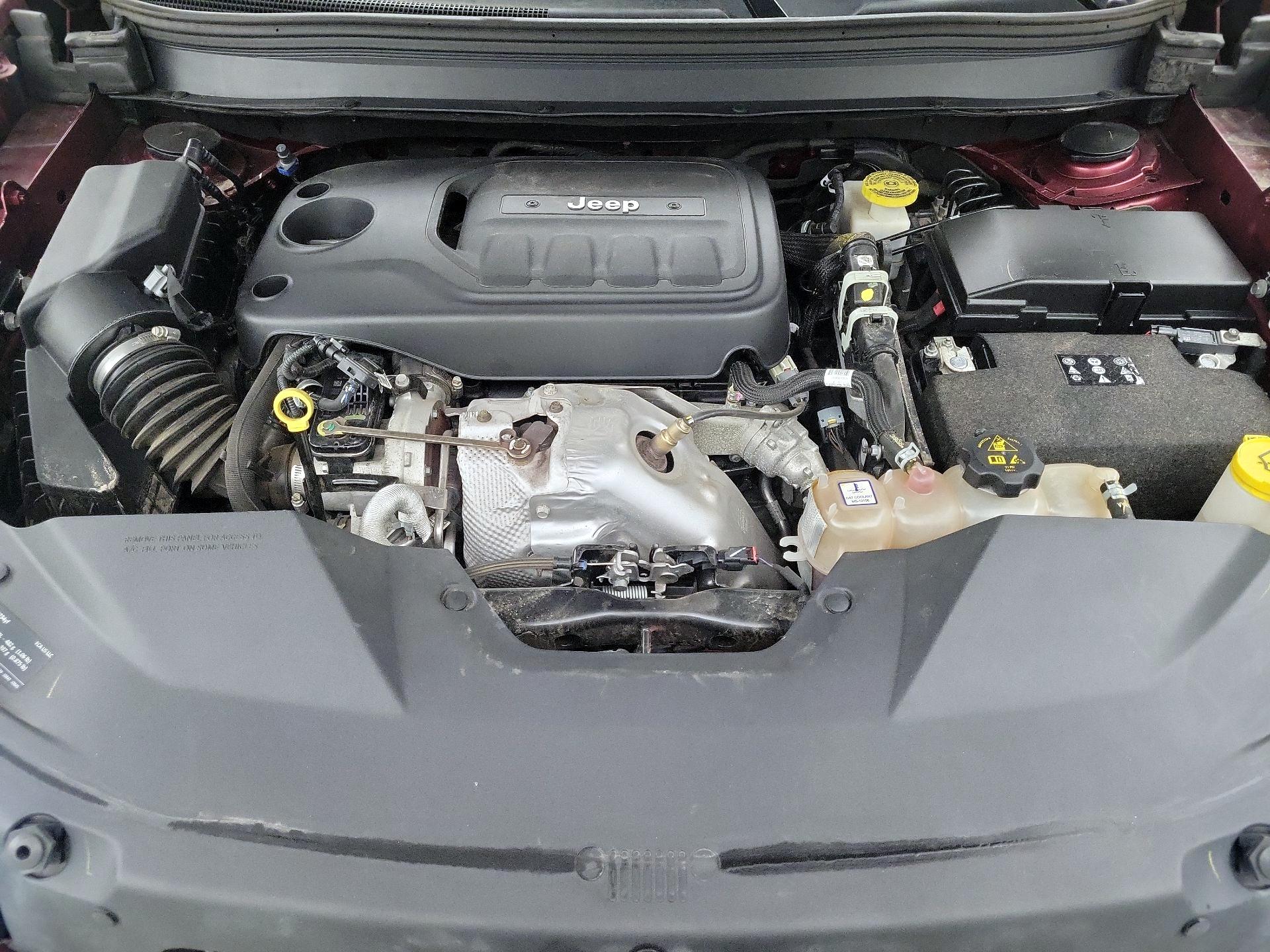 Thumbnail: 2019 Jeep Cherokee - 20