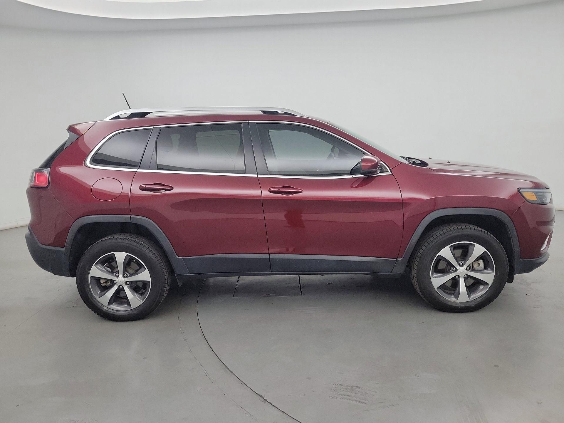 Thumbnail: 2019 Jeep Cherokee - 4