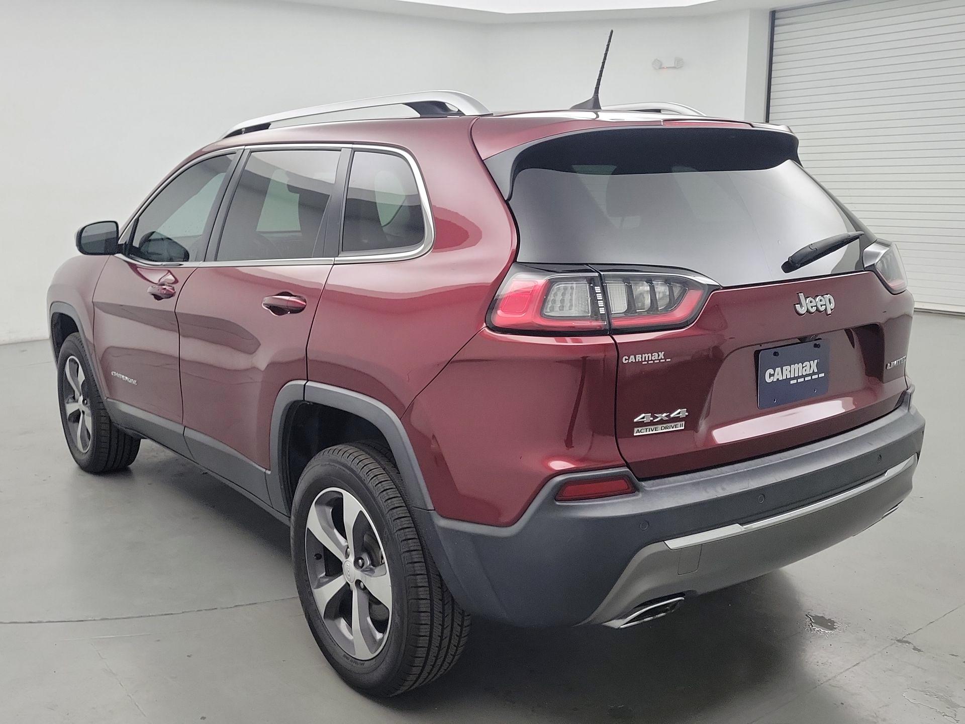 Thumbnail: 2019 Jeep Cherokee - 7