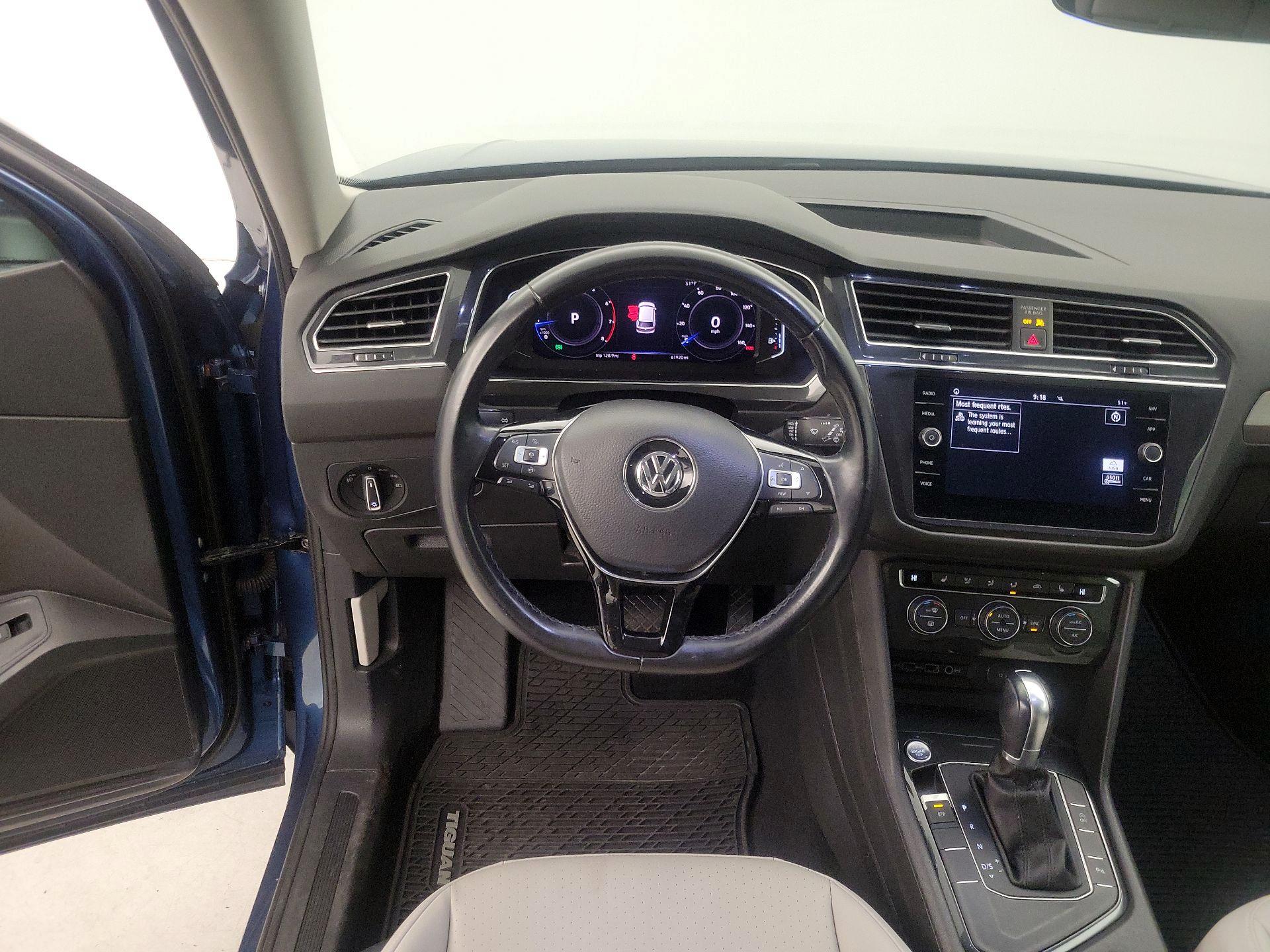 Thumbnail: 2019 Volkswagen Tiguan - 10