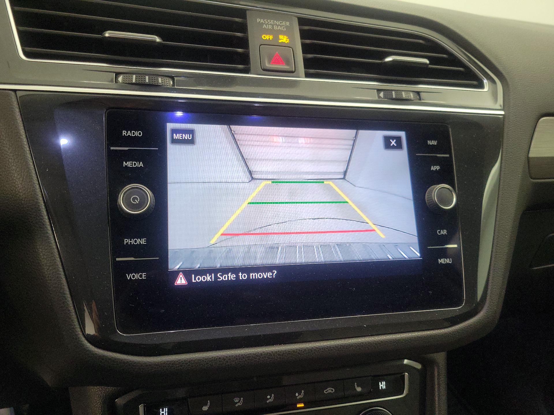 Thumbnail: 2019 Volkswagen Tiguan - 14