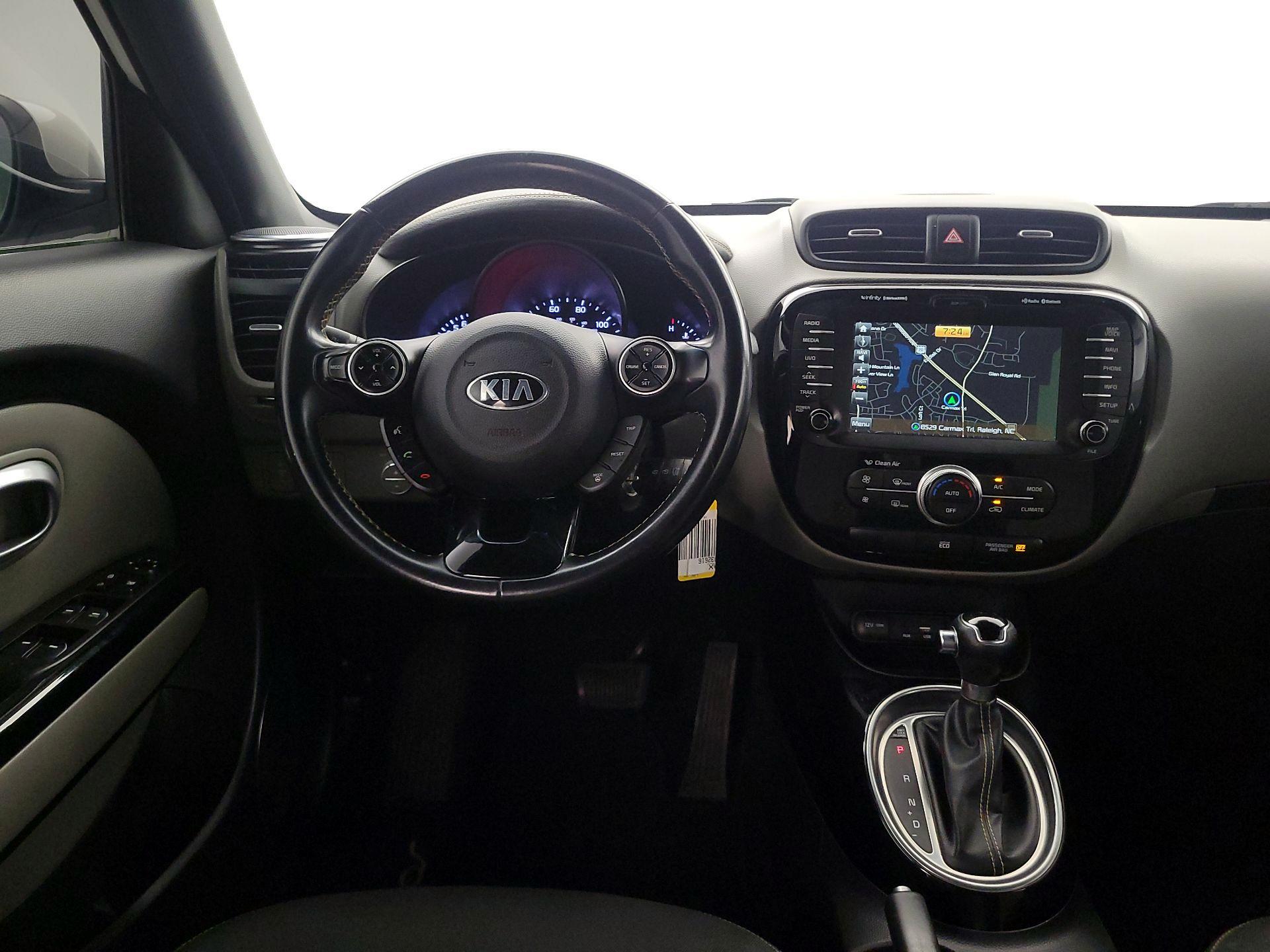 Thumbnail: 2016 Kia Soul - 10