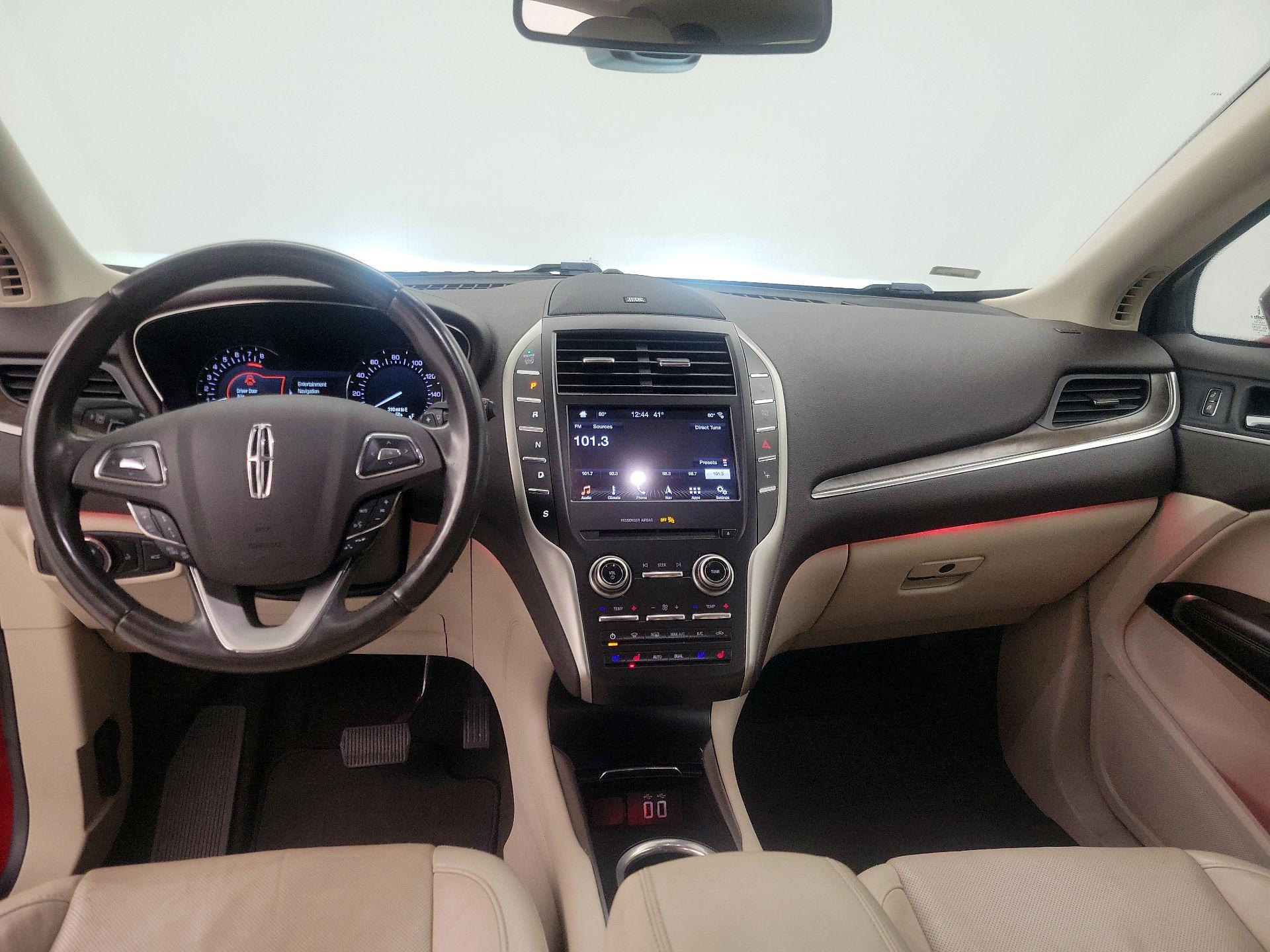 Thumbnail: 2019 Lincoln MKC - 9