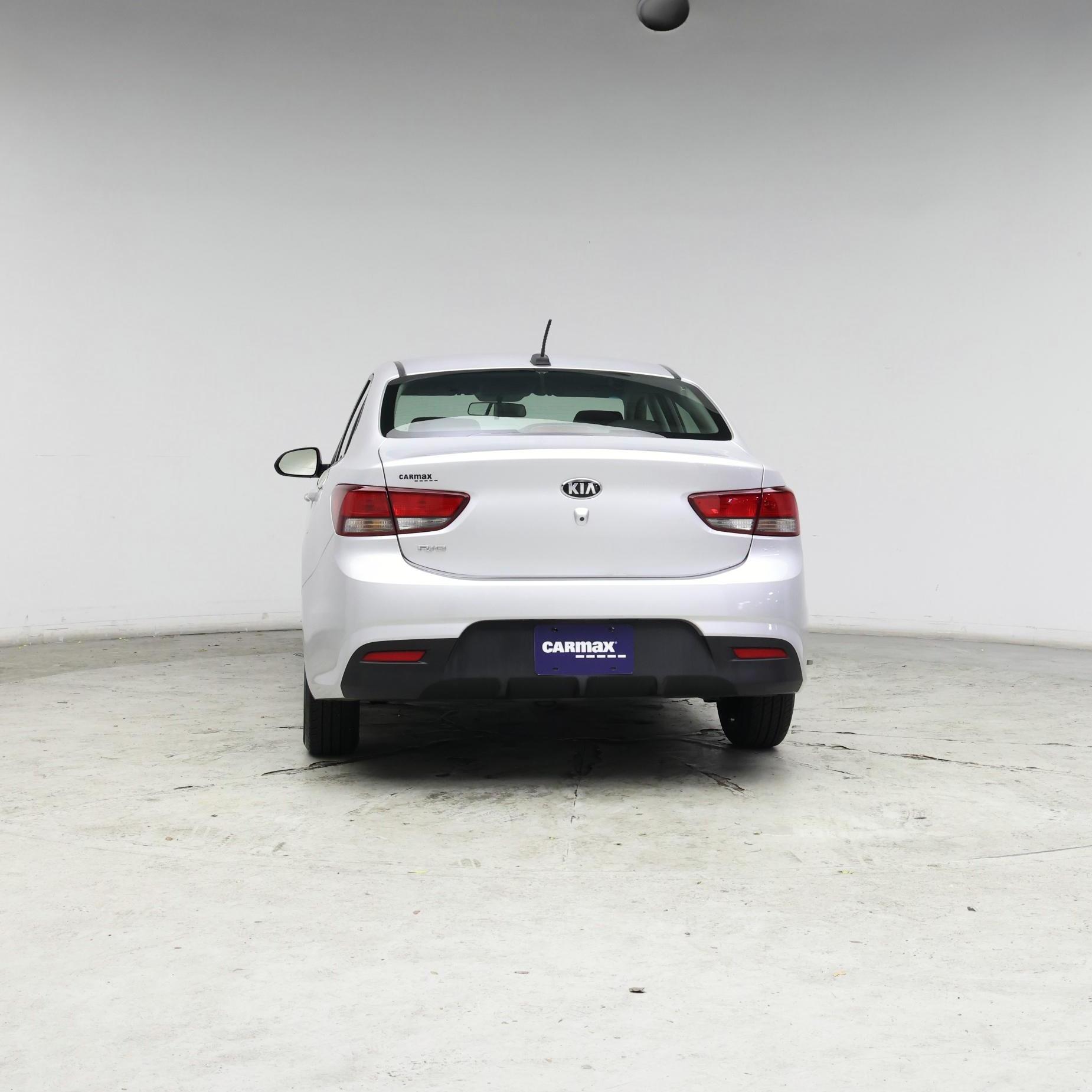 Thumbnail: 2020 Kia Rio - 6