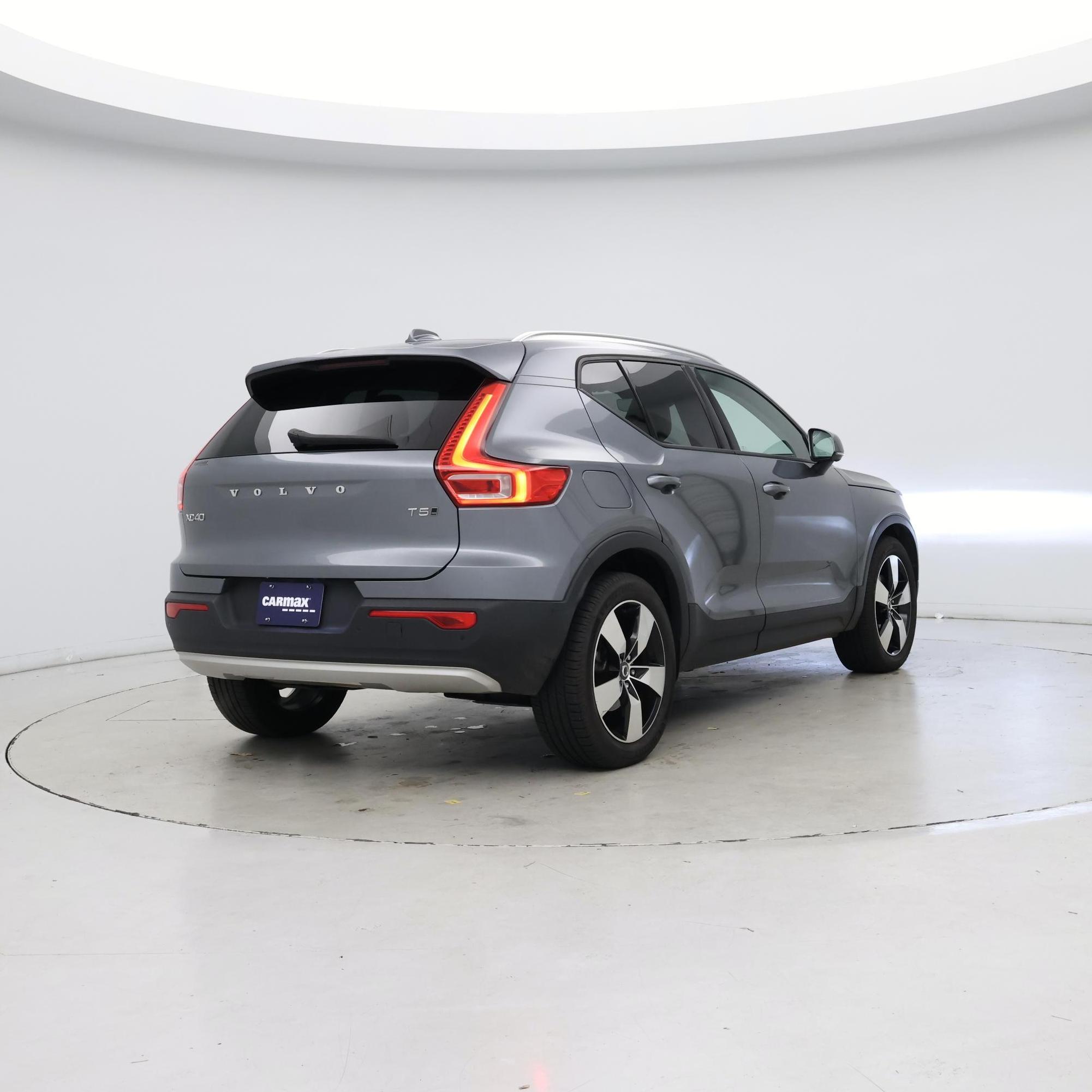 Thumbnail: 2019 Volvo XC40 - 8