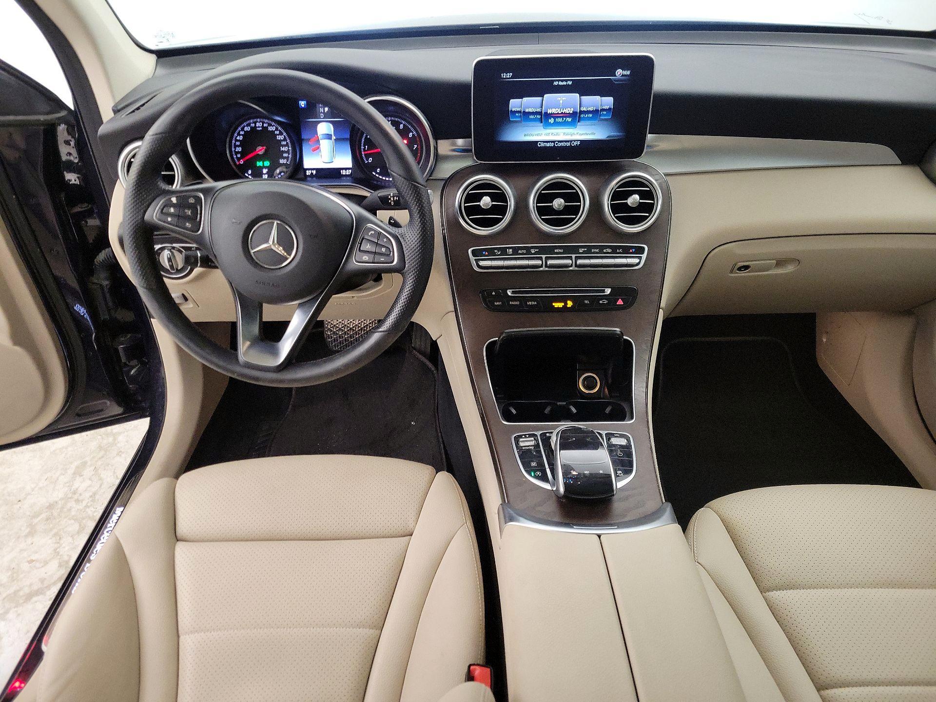 Thumbnail: 2019 Mercedes-Benz GLC - 9