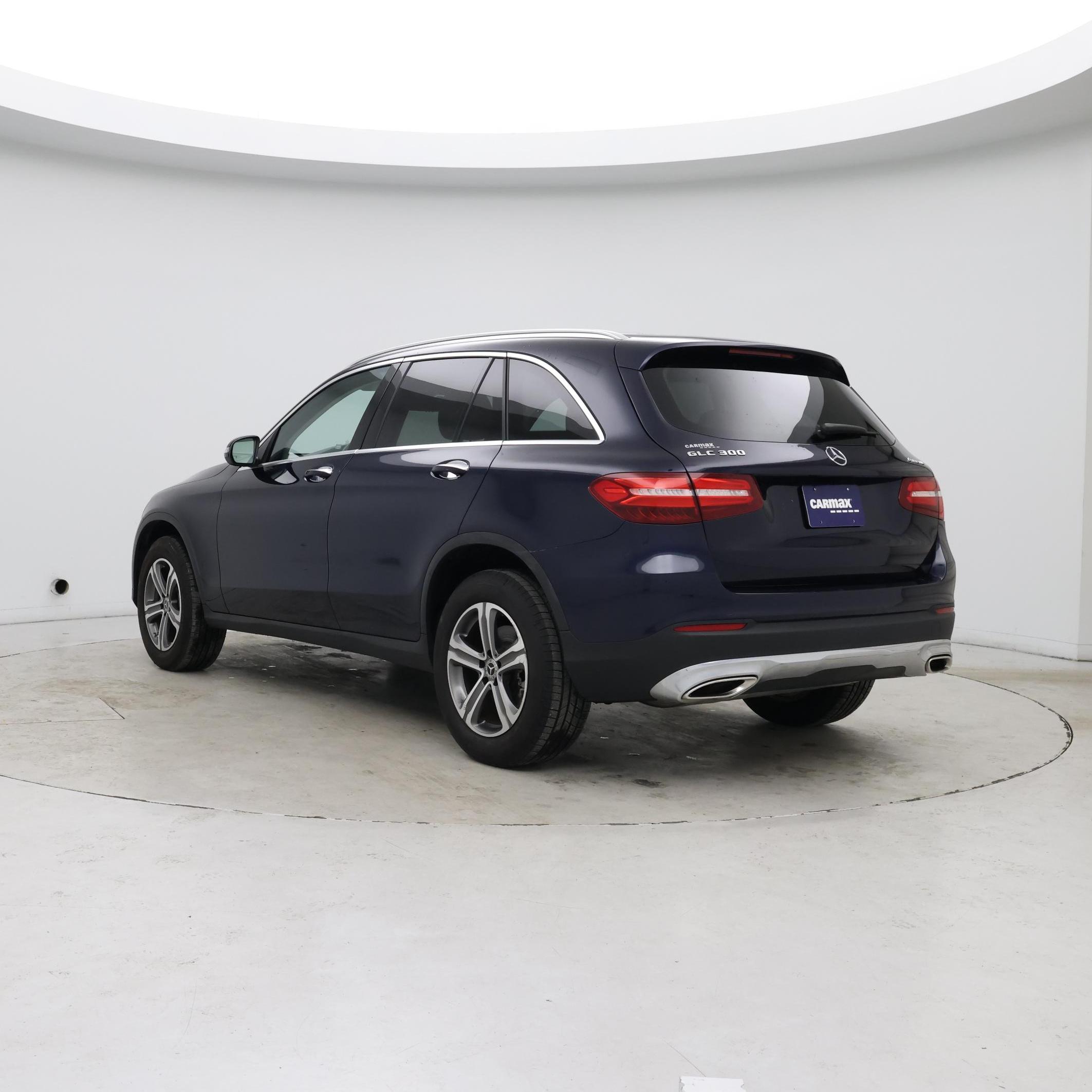 Thumbnail: 2019 Mercedes-Benz GLC - 2