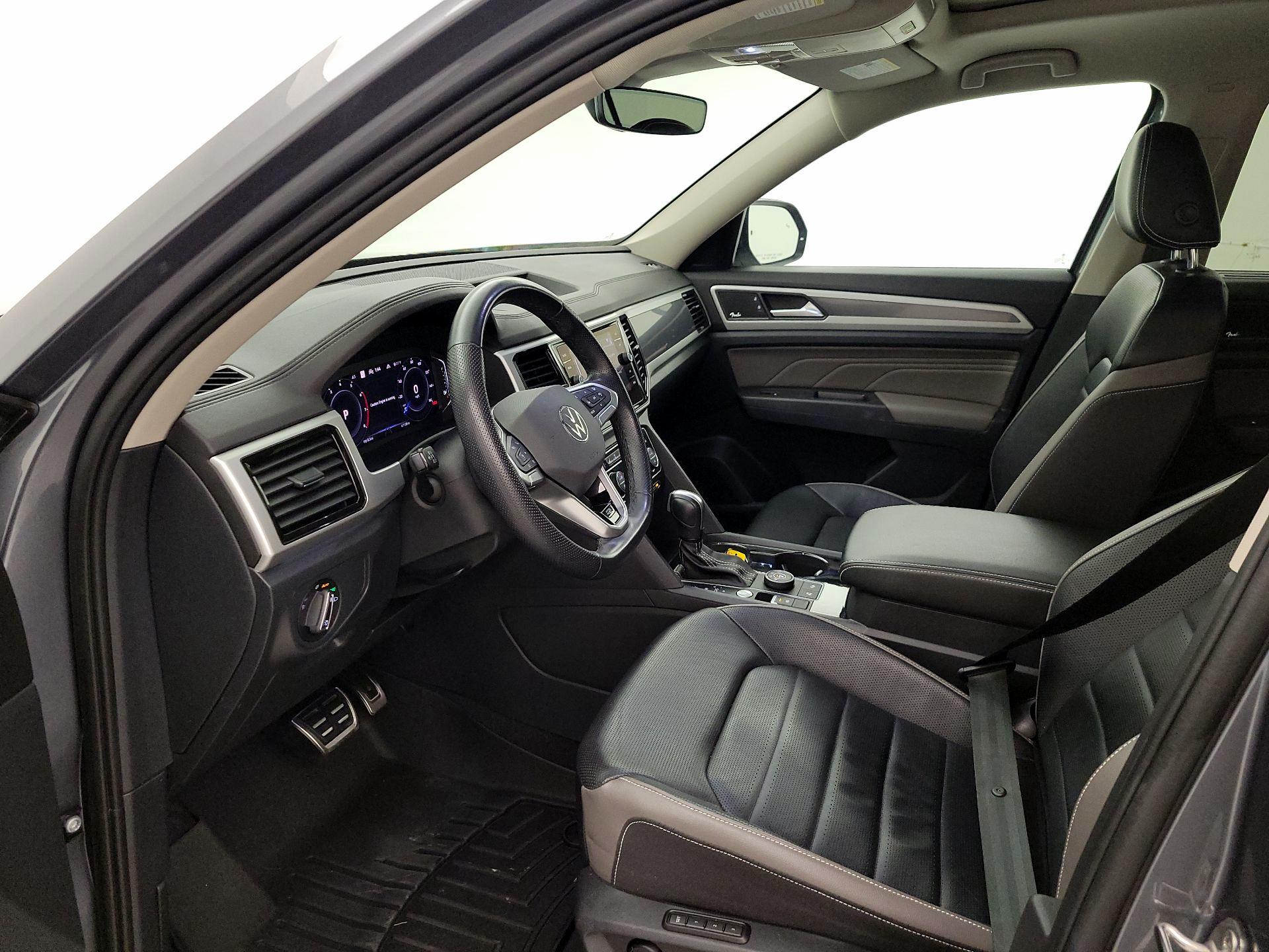 Thumbnail: 2022 Volkswagen Atlas - 11