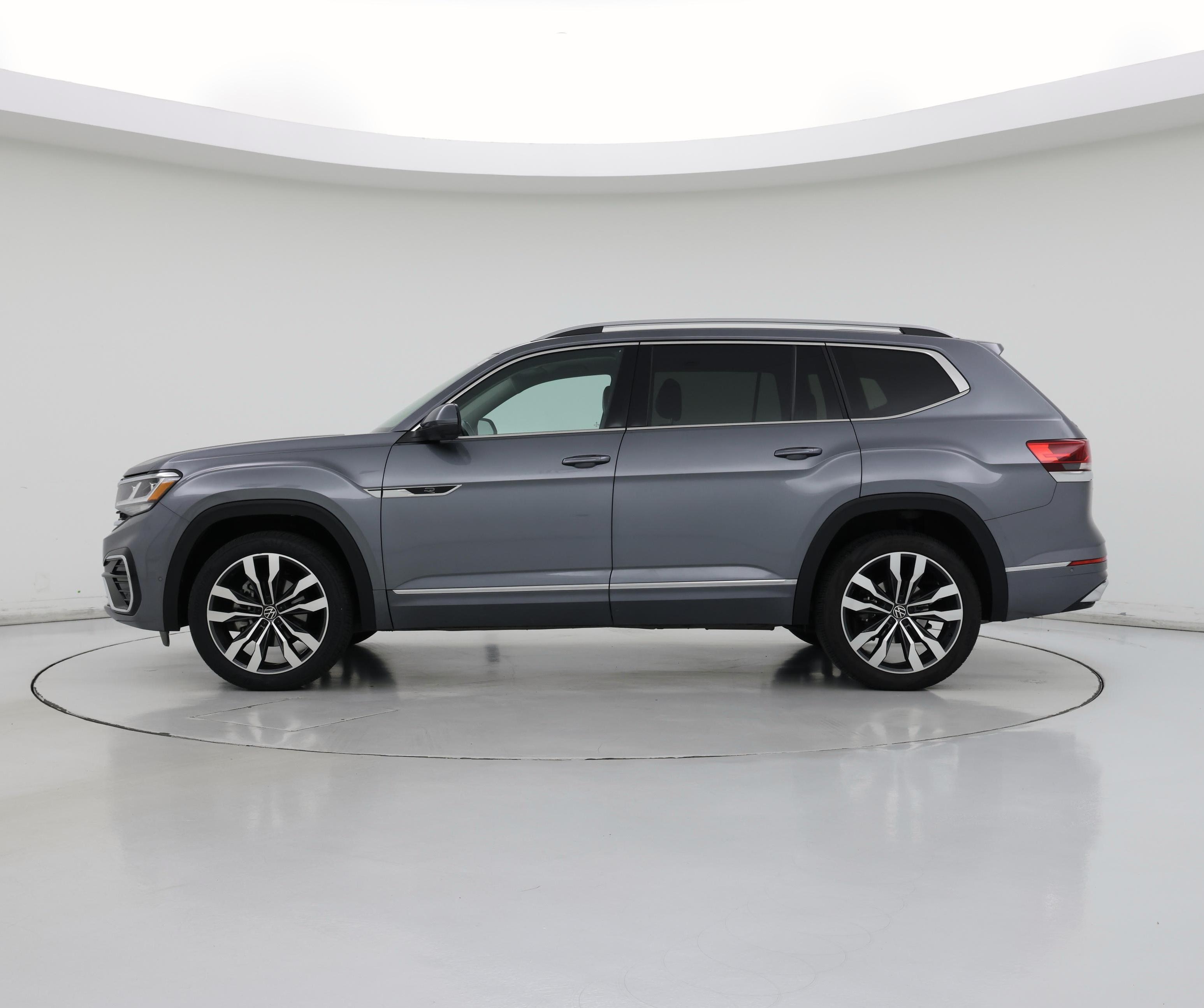 Thumbnail: 2022 Volkswagen Atlas - 3