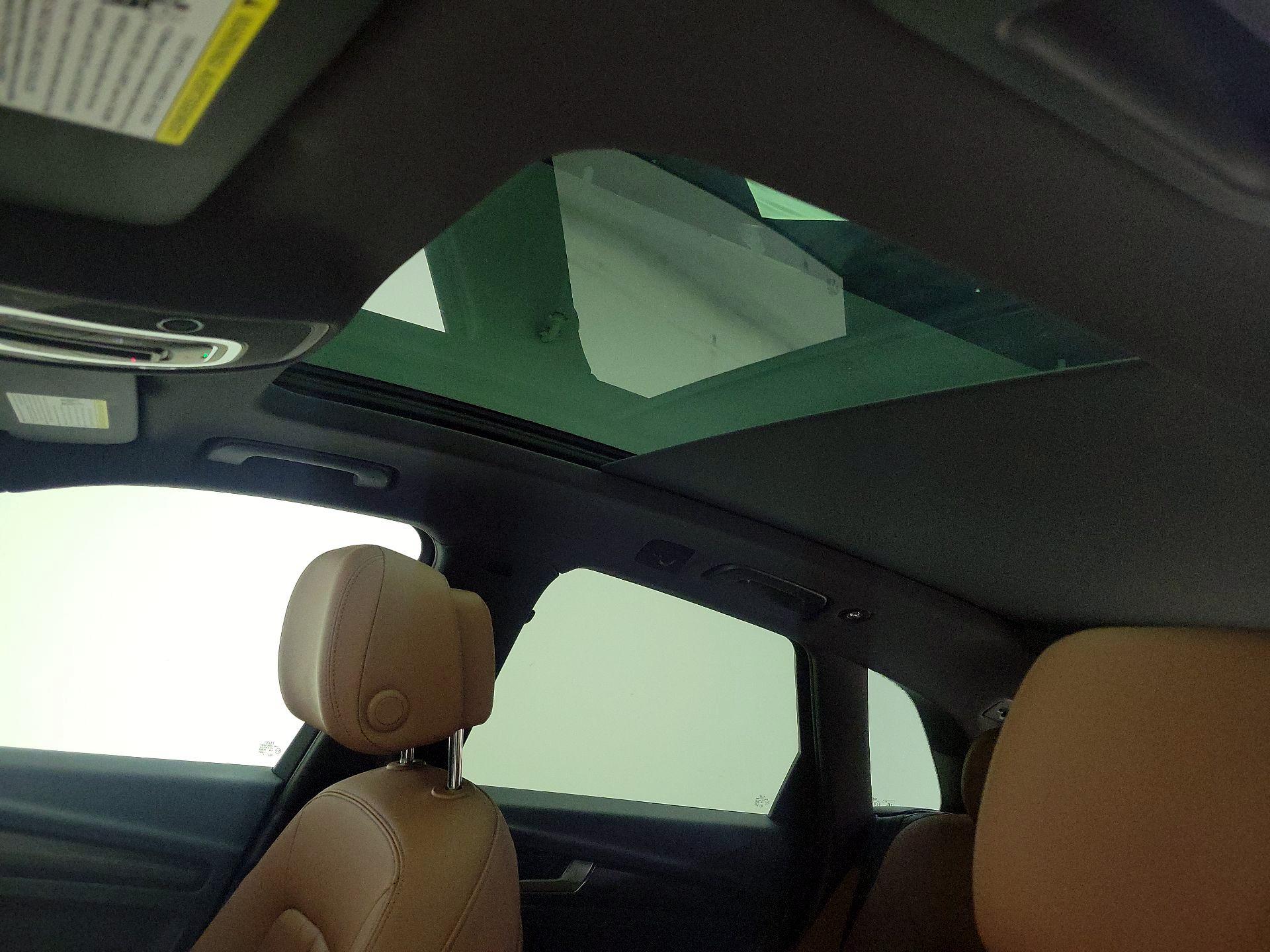 Thumbnail: 2023 Audi Q5 - 19