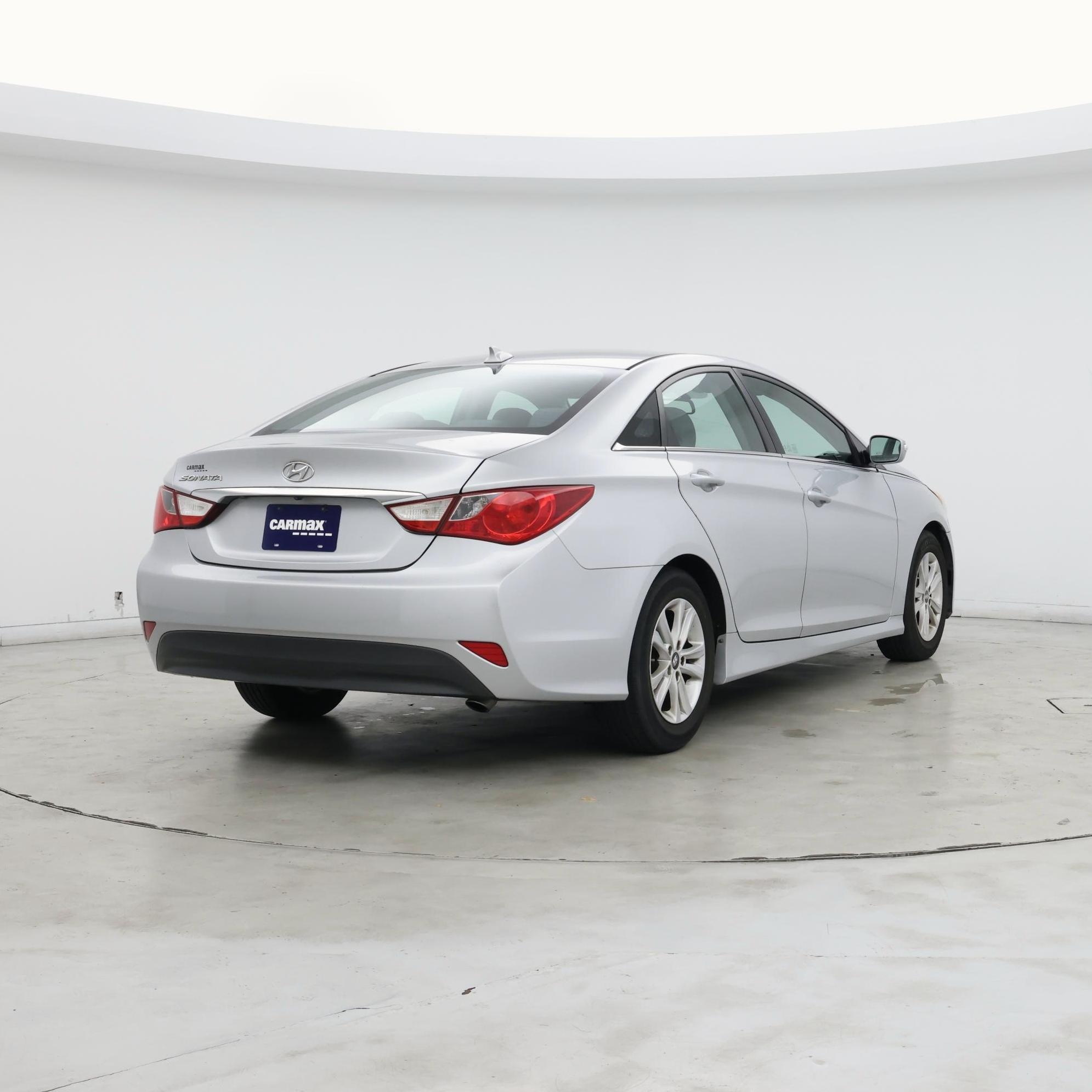 Thumbnail: 2014 Hyundai Sonata - 8