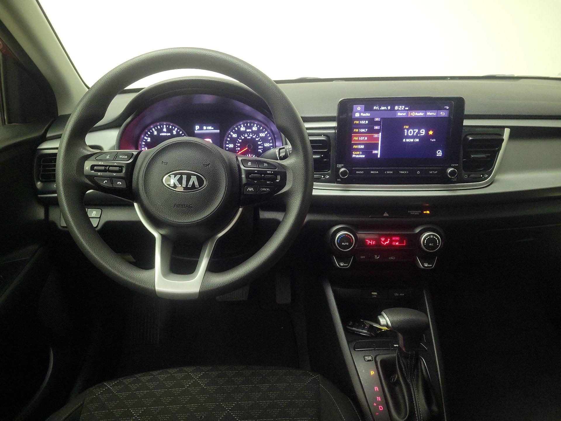 Thumbnail: 2021 Kia Rio - 10