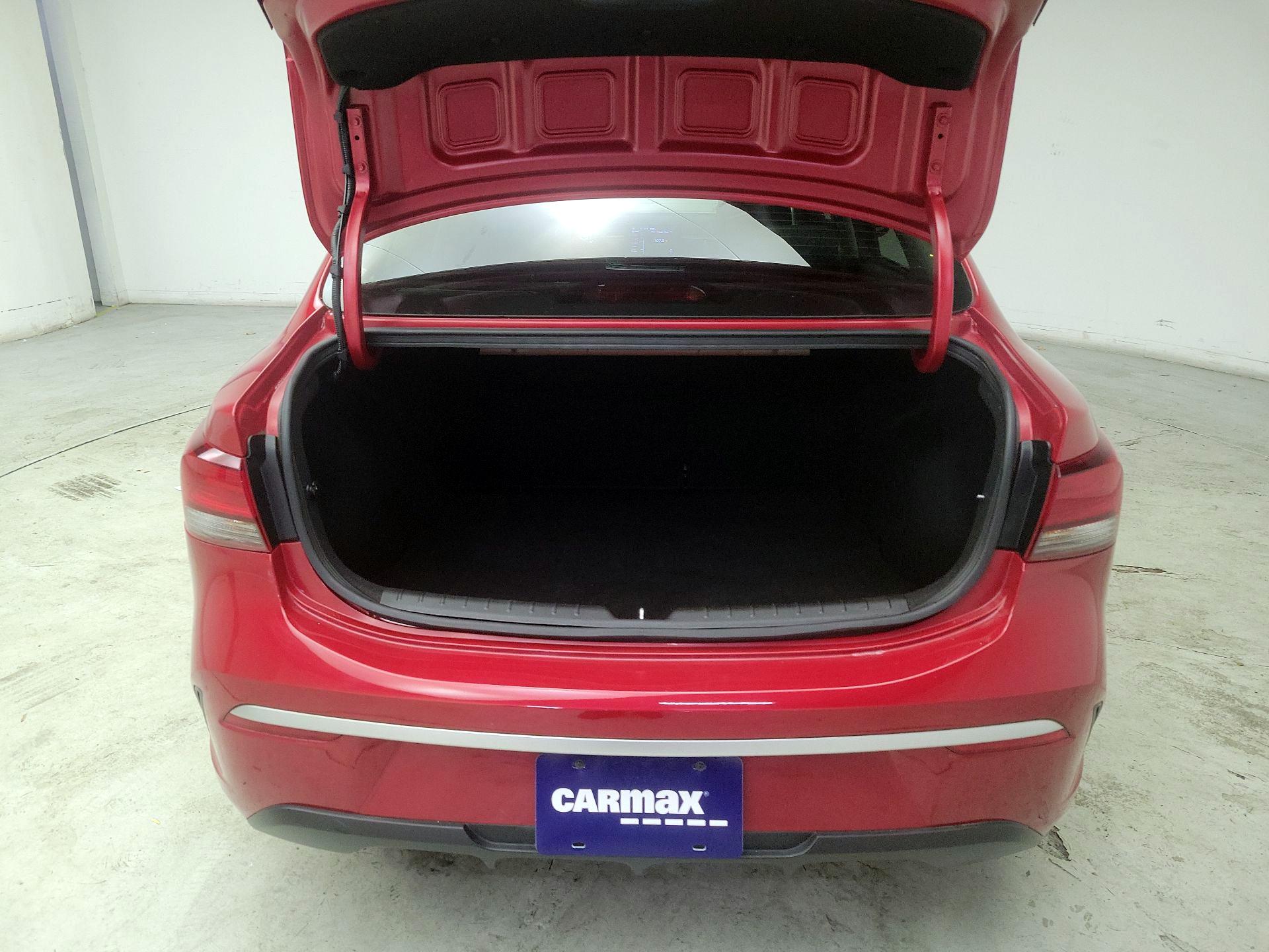 Thumbnail: 2021 Kia Rio - 20