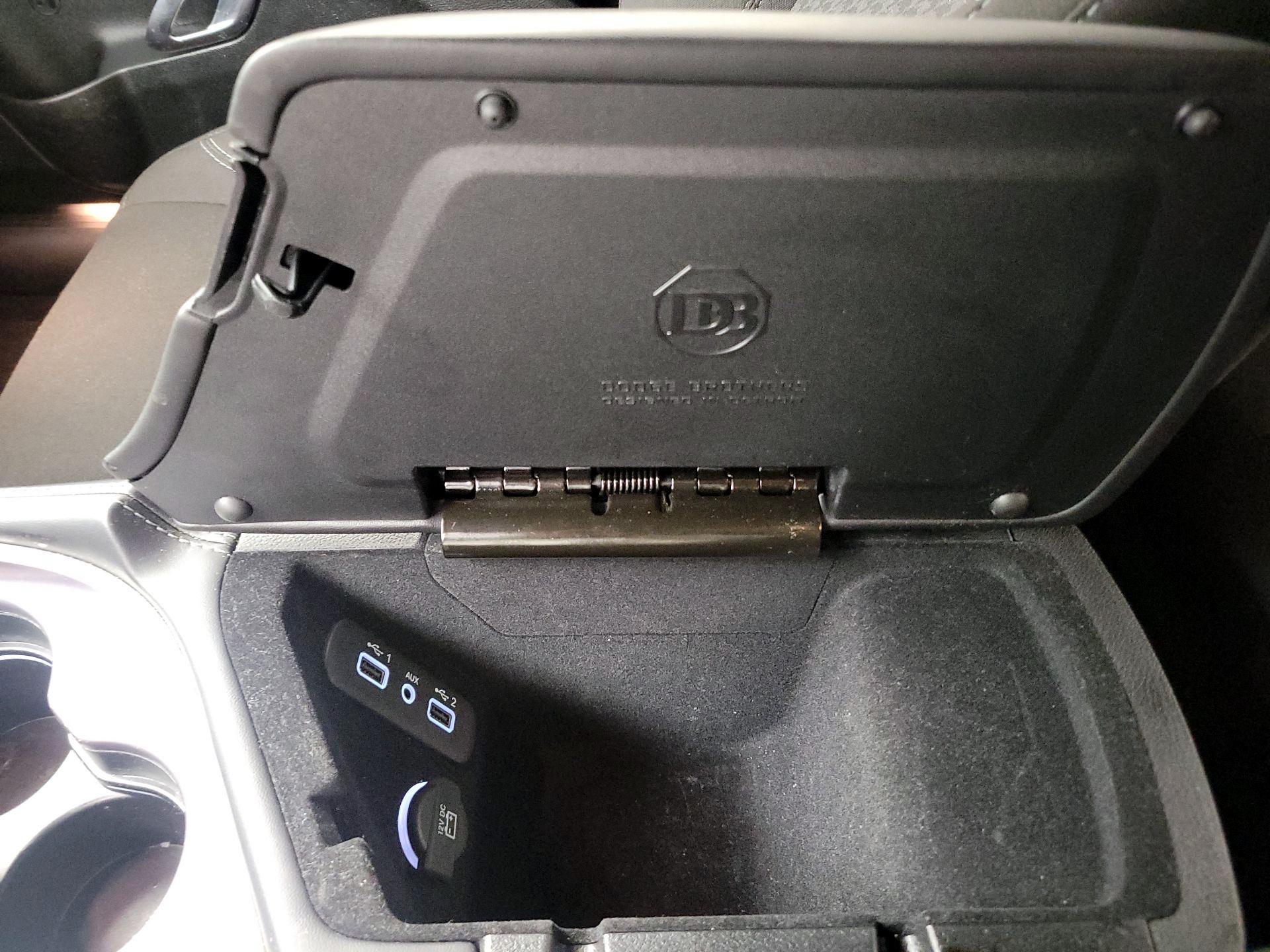 Thumbnail: 2020 Dodge Challenger - 18