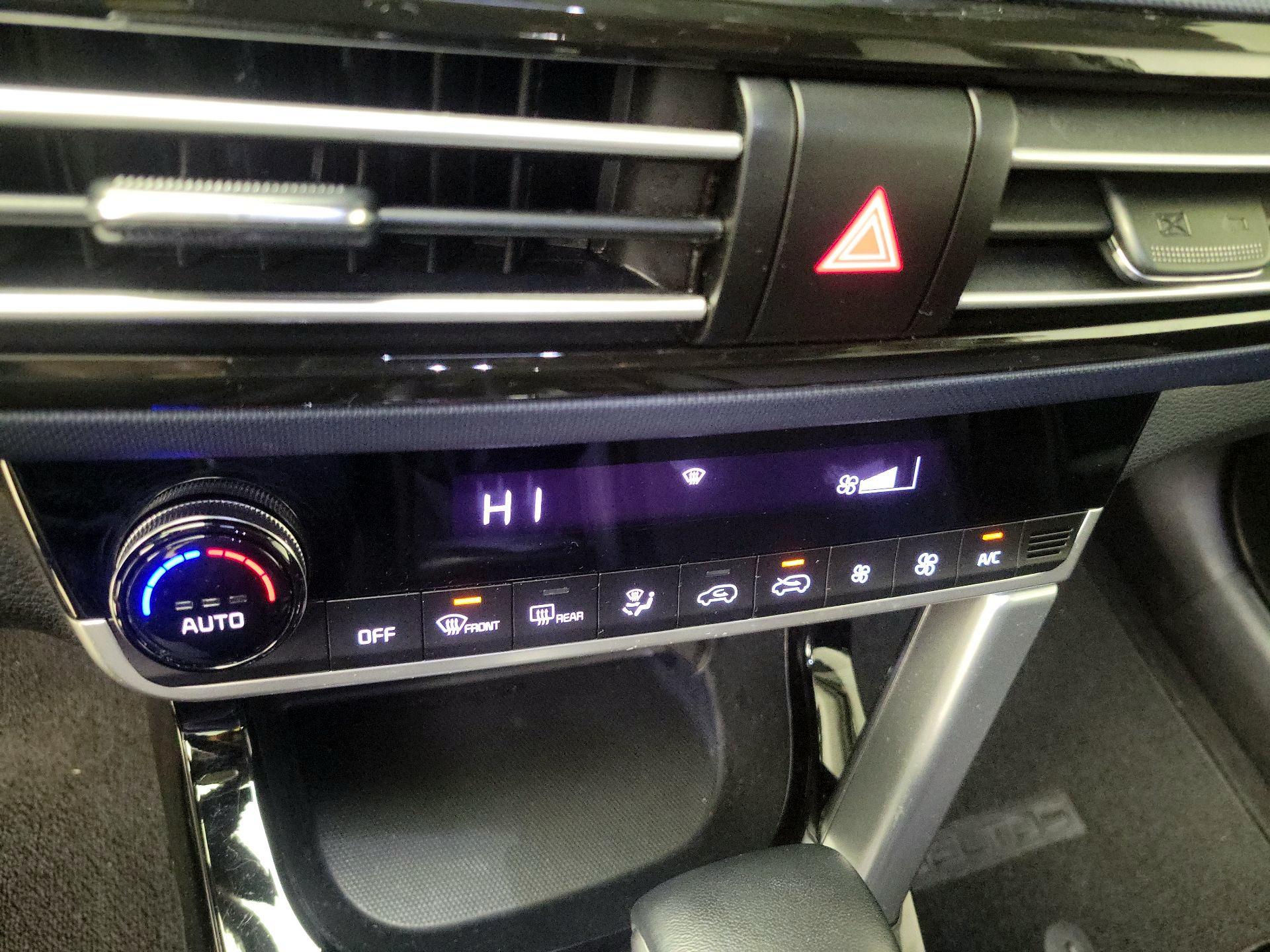 Thumbnail: 2023 Kia Seltos - 16